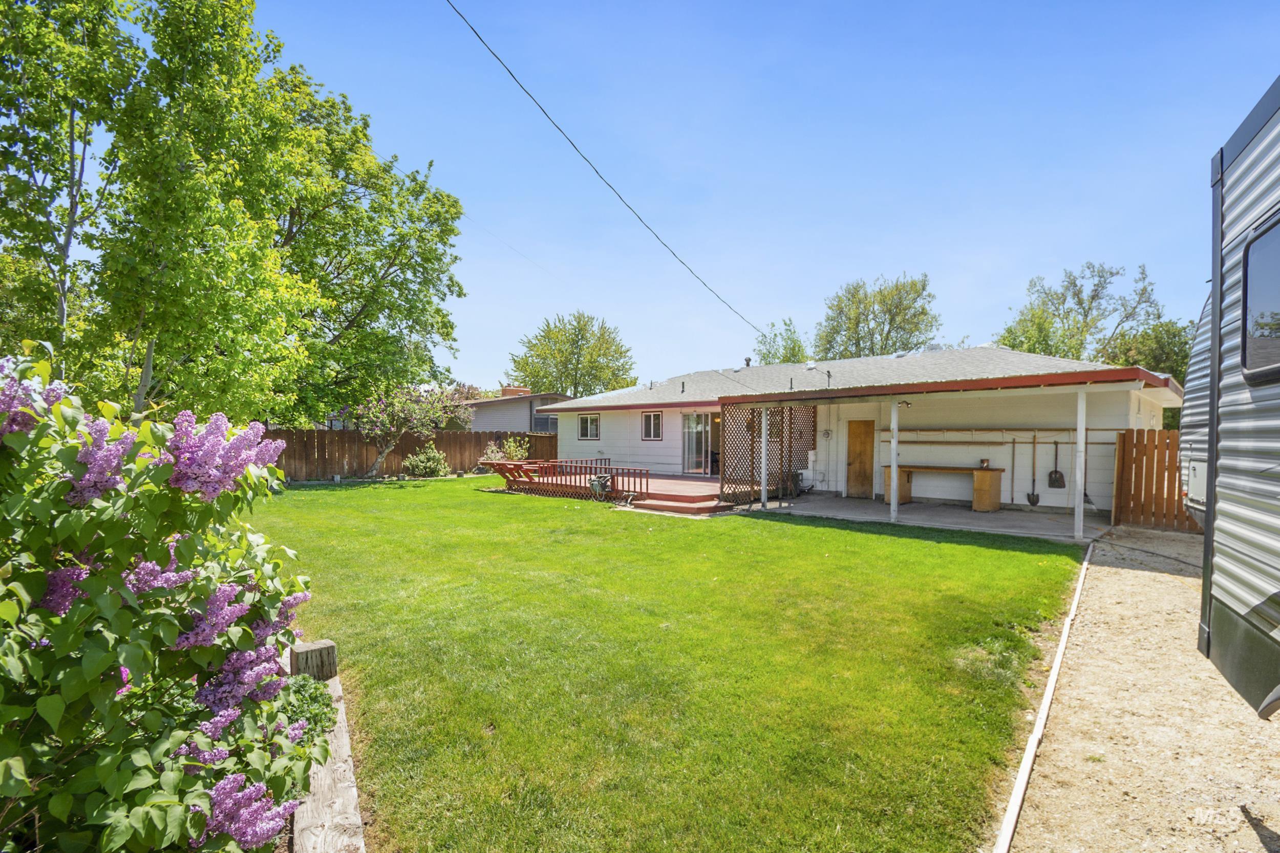 7230 W Alderbrook, Boise, Idaho 83709-0000, 5 Bedrooms, 2 Bathrooms, Residential For Sale, Price $500,000,MLS 98973057