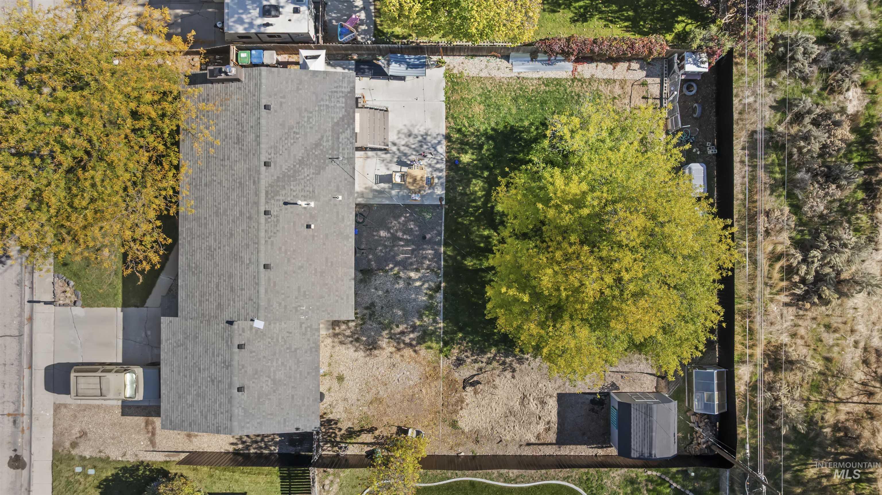 8211 W Brynwood Dr, Boise, Idaho 83704, 4 Bedrooms, 2 Bathrooms, Residential For Sale, Price $450,000,MLS 98973060