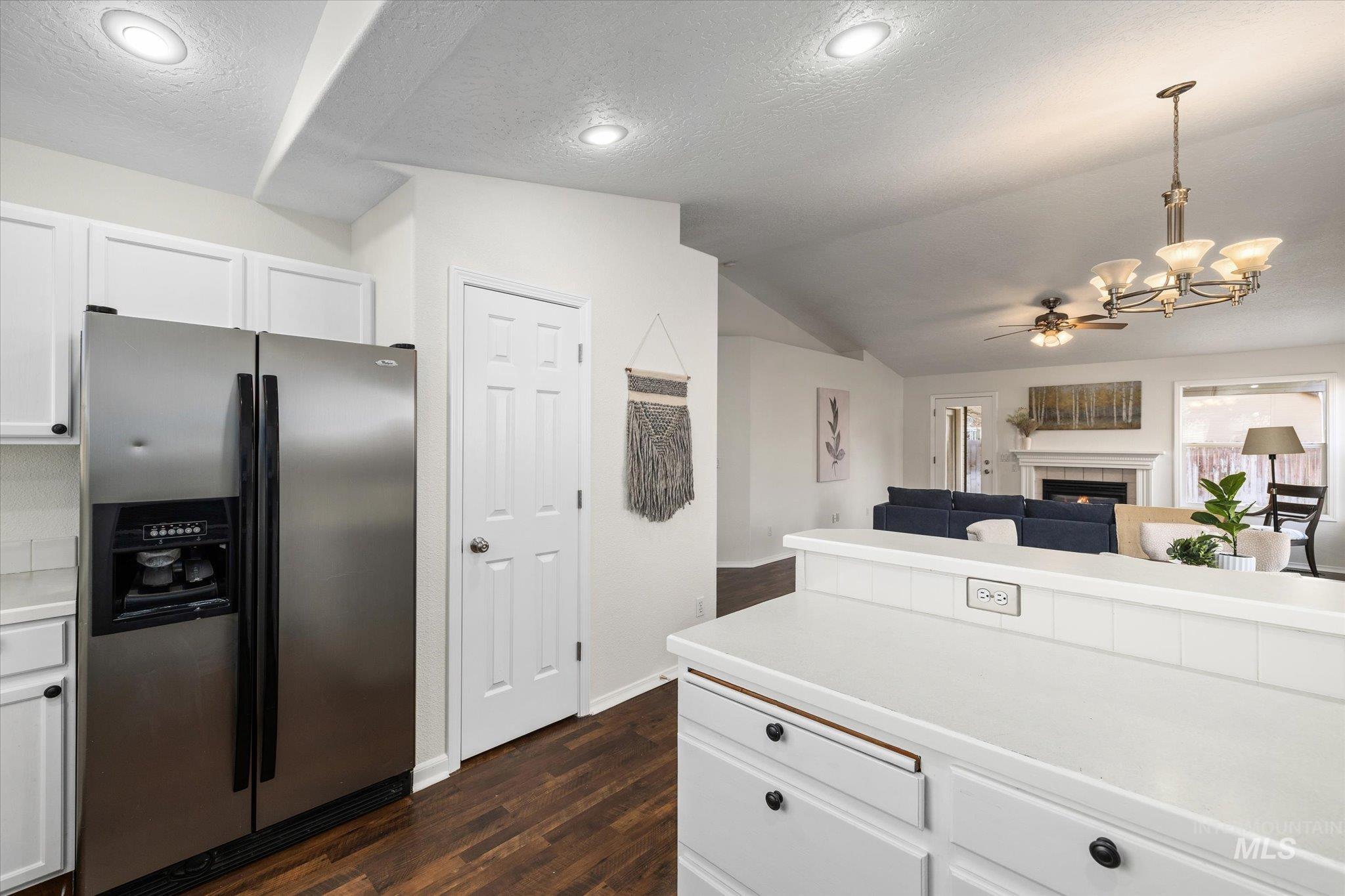 1399 W Gander Dr, Meridian, Idaho 83642, 3 Bedrooms, 2 Bathrooms, Residential For Sale, Price $399,900,MLS 98973062