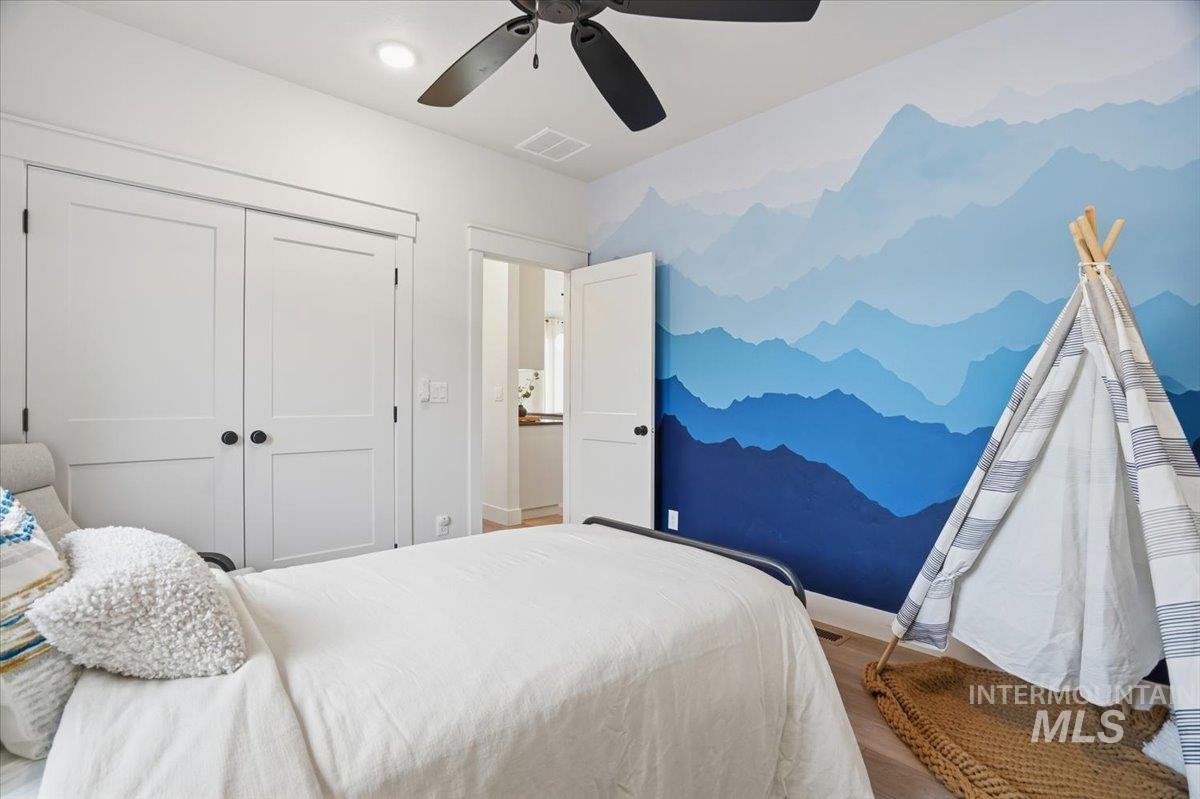 398 S Big Star Ln, Eagle, Idaho 83616, 3 Bedrooms, 2 Bathrooms, Residential For Sale, Price $599,000,MLS 98973068