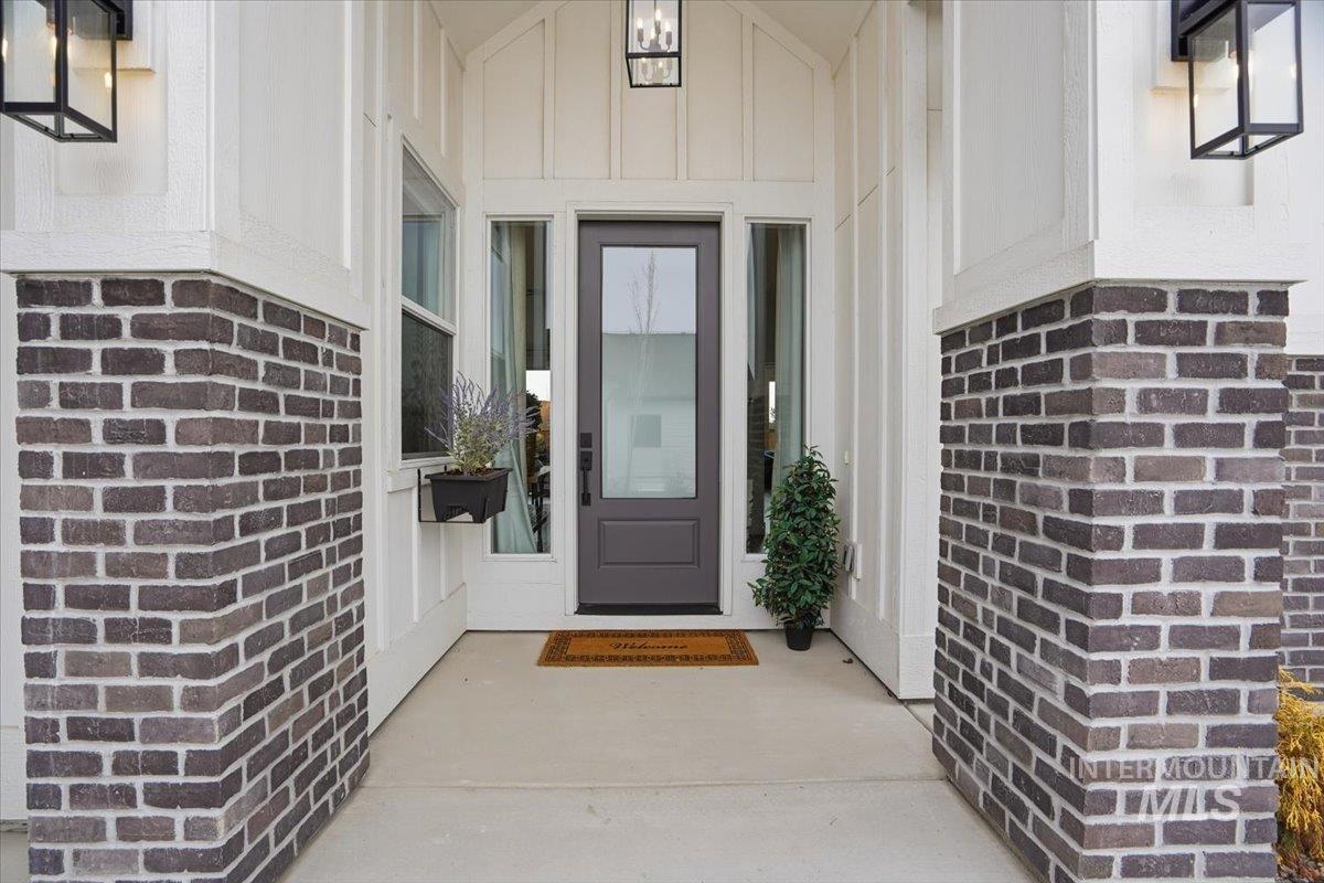 398 S Big Star Ln, Eagle, Idaho 83616, 3 Bedrooms, 2 Bathrooms, Residential For Sale, Price $599,000,MLS 98973068