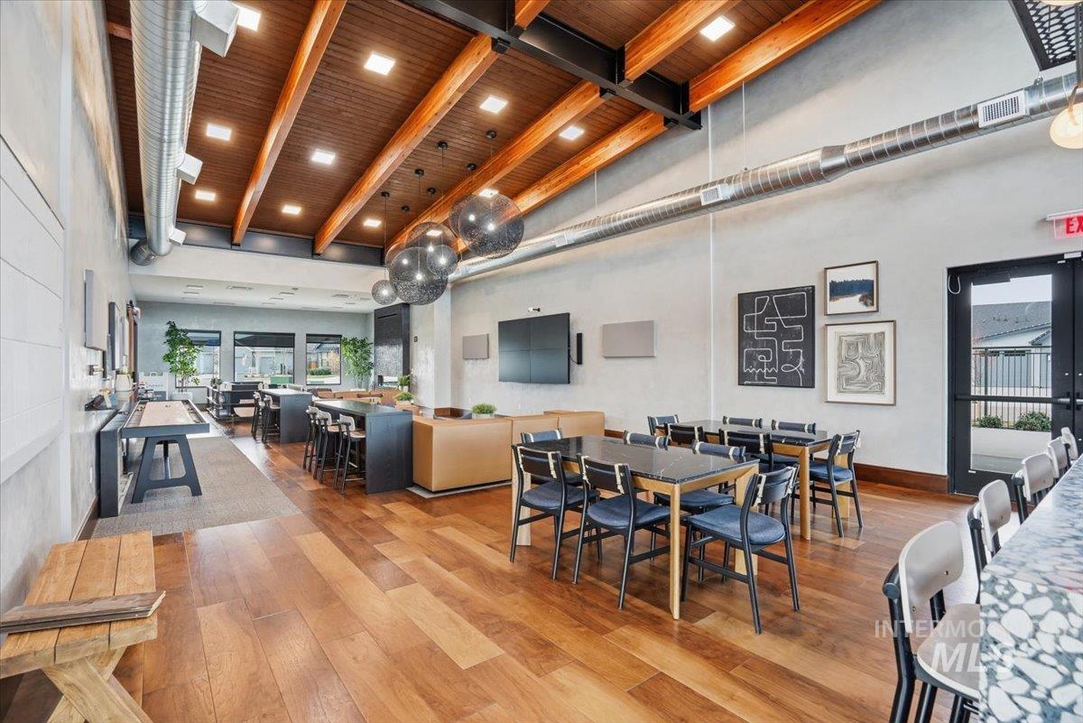 398 S Big Star Ln, Eagle, Idaho 83616, 3 Bedrooms, 2 Bathrooms, Residential For Sale, Price $599,000,MLS 98973068