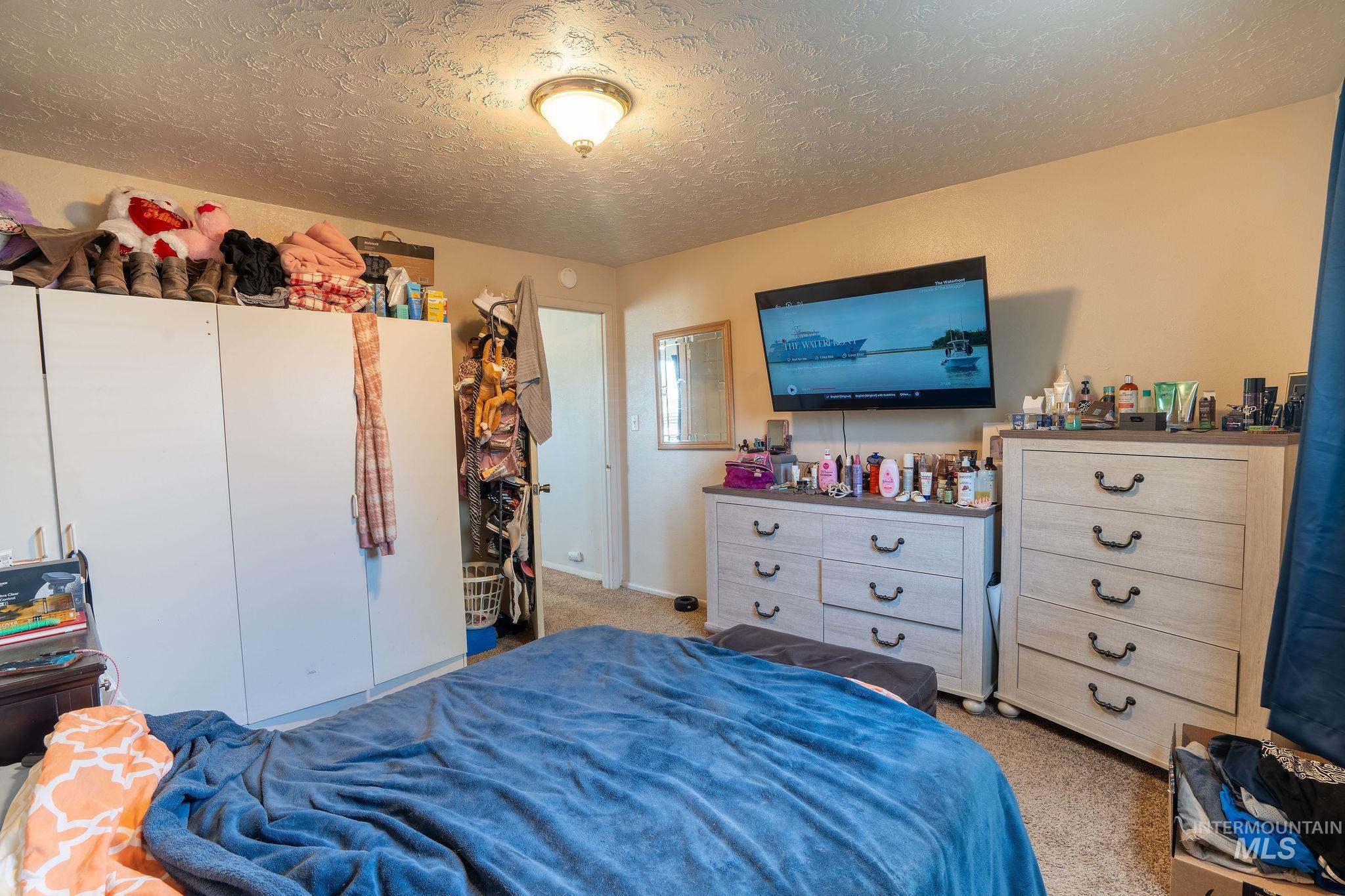 3121 & 3125 College Ave, Caldwell, Idaho 83605, 3 Bedrooms, 1 Bathroom, Residential Income For Sale, Price $415,000,MLS 98973069