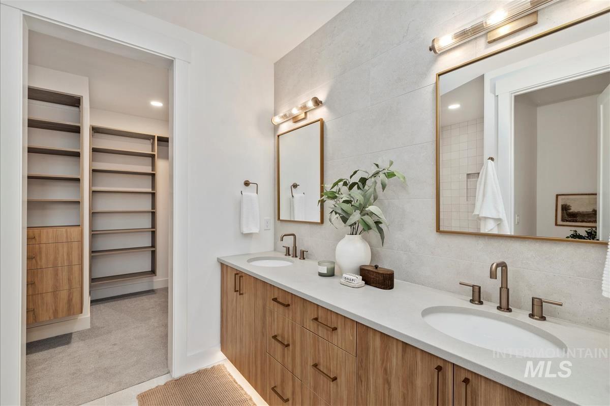 3255 W Moore Street, Boise, Idaho 83702, 3 Bedrooms, 3.5 Bathrooms, Residential For Sale, Price $829,900,MLS 98973070