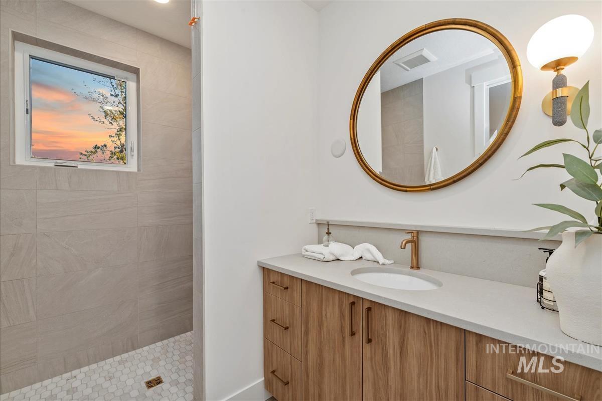 3255 W Moore Street, Boise, Idaho 83702, 3 Bedrooms, 3.5 Bathrooms, Residential For Sale, Price $829,900,MLS 98973070