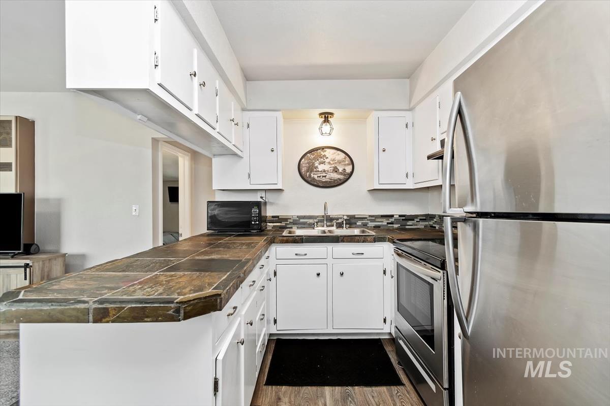 116 Maple St, Nampa, Idaho 83686-5026, 1 Bedroom, 1 Bathroom, Residential For Sale, Price $239,900,MLS 98973072