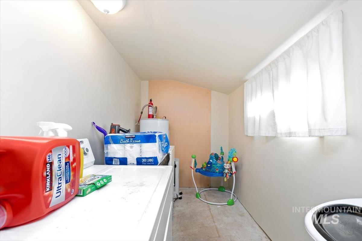 116 Maple St, Nampa, Idaho 83686-5026, 1 Bedroom, 1 Bathroom, Residential For Sale, Price $239,900,MLS 98973072