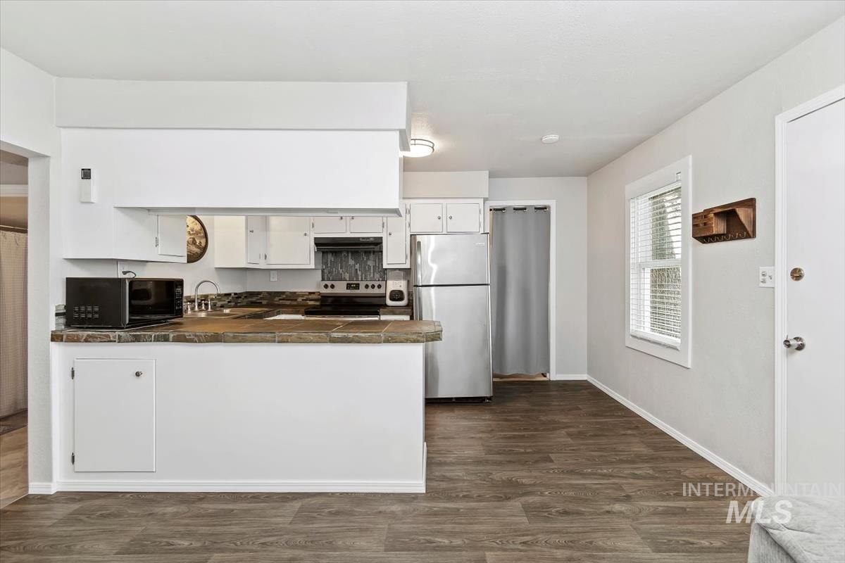 116 Maple St, Nampa, Idaho 83686-5026, 1 Bedroom, 1 Bathroom, Residential For Sale, Price $239,900,MLS 98973072