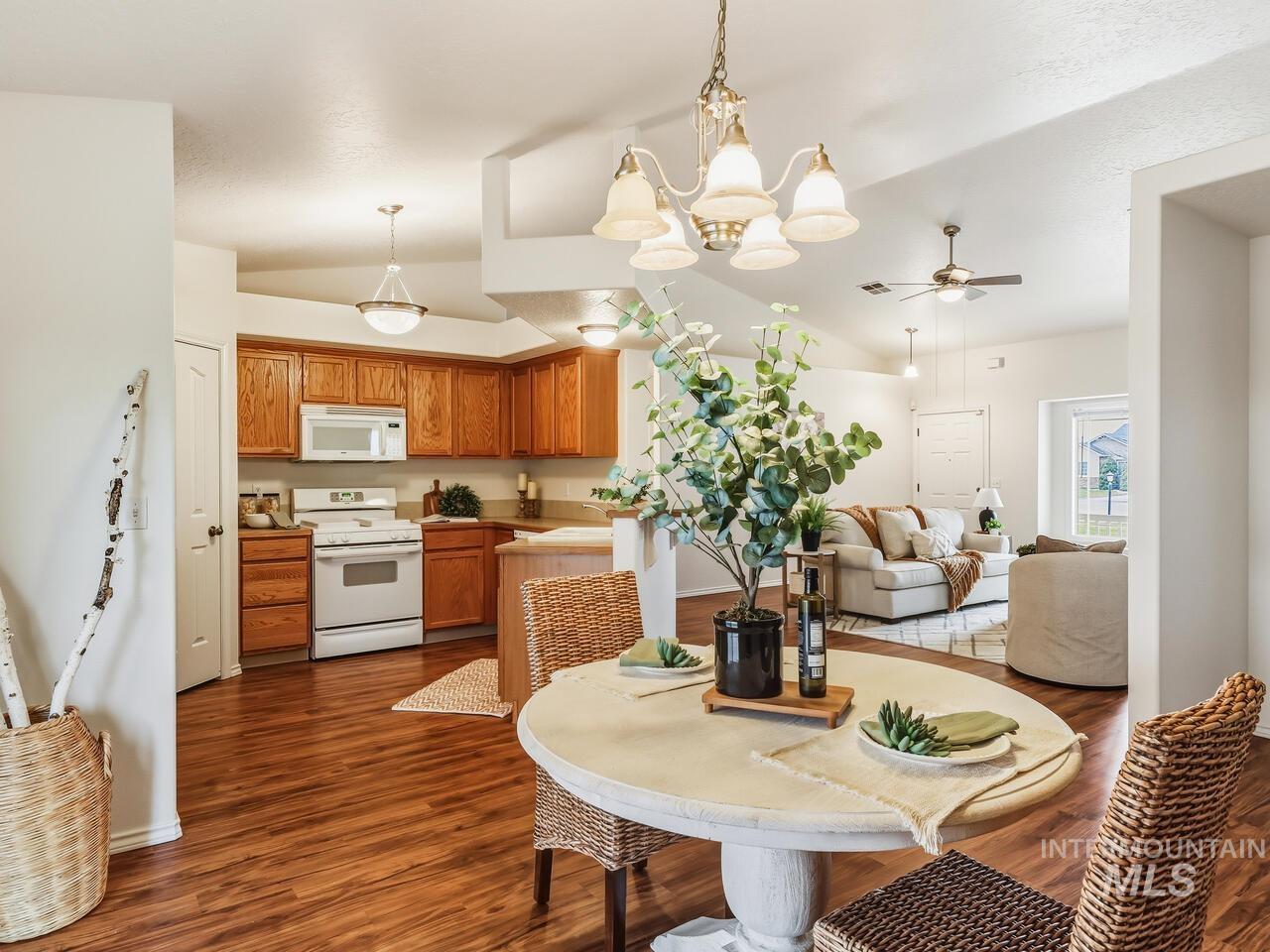 16935 N Thurgood Loop, Nampa, Idaho 83687, 3 Bedrooms, 2 Bathrooms, Residential For Sale, Price $370,000,MLS 98973074