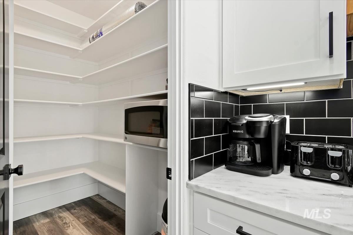 2095 N Meridian Rd, Eagle, Idaho 83616, 4 Bedrooms, 3 Bathrooms, Residential For Sale, Price $1,999,000, 98973082