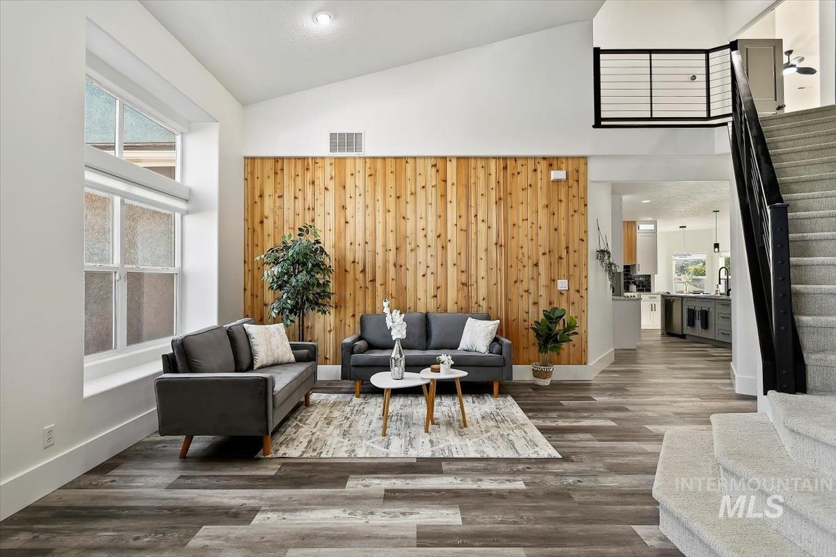 2095 N Meridian Rd, Eagle, Idaho 83616, 4 Bedrooms, 3 Bathrooms, Residential For Sale, Price $1,999,000,MLS 98973082