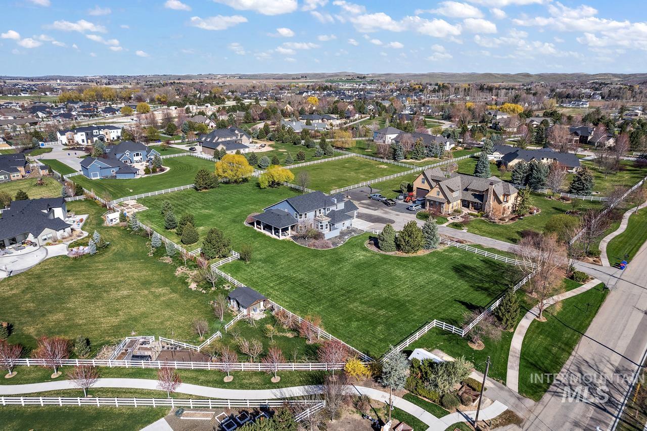 2095 N Meridian Rd, Eagle, Idaho 83616, 4 Bedrooms, 3 Bathrooms, Residential For Sale, Price $1,999,000,MLS 98973082