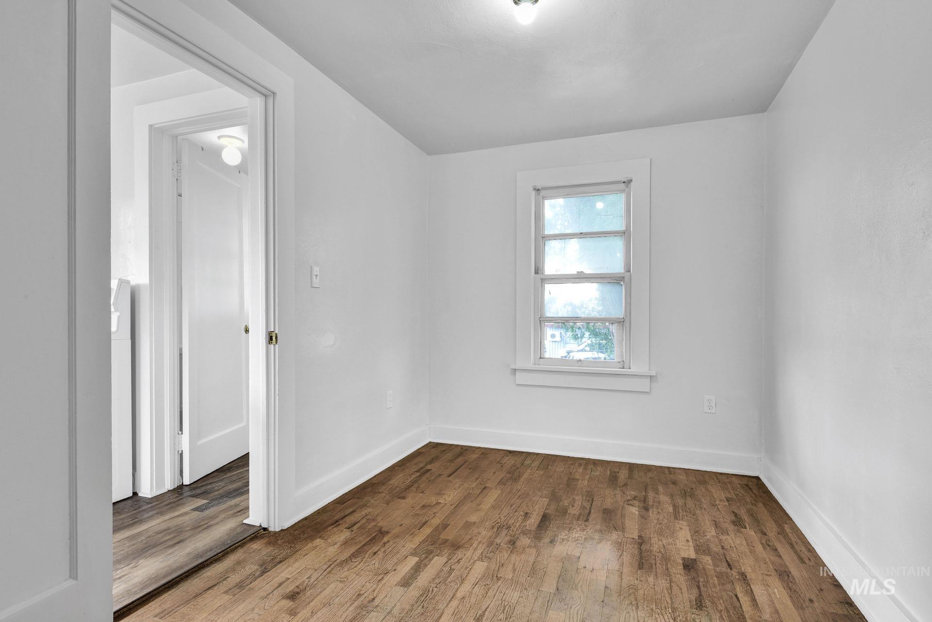 405 N 2nd E, Mountain Home, Idaho 83647, 1 Bedroom, 1 Bathroom, Residential Income For Sale, Price $760,000,MLS 98973083