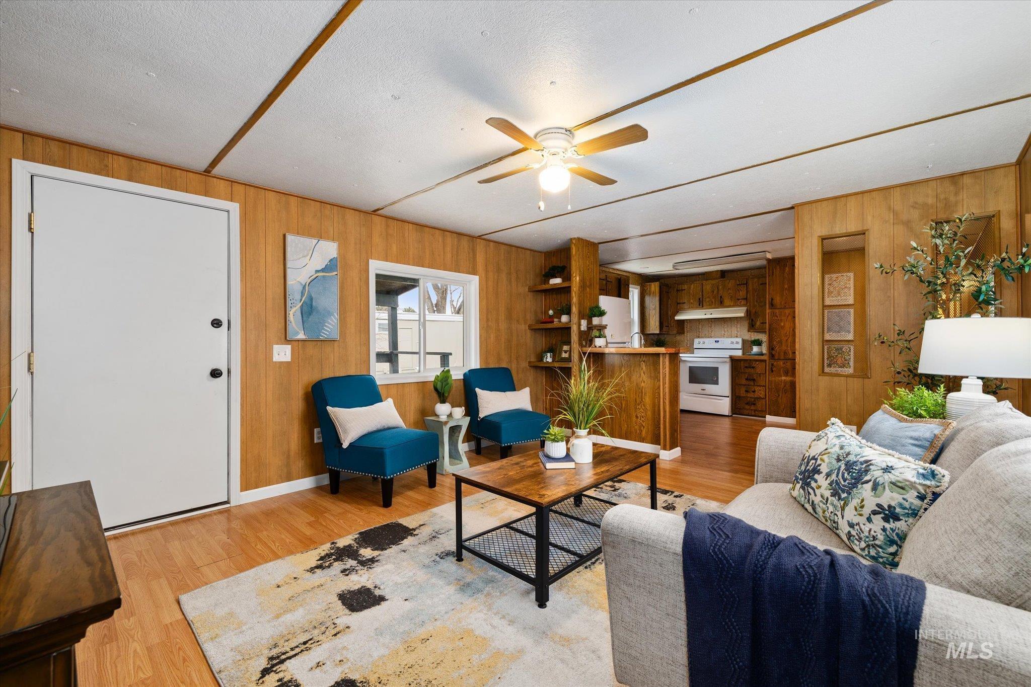 1410 W Flamingo Ave TRLR 7, Nampa, Idaho 83651, 3 Bedrooms, 2 Bathrooms, Residential For Sale, Price $78,000,MLS 98973085