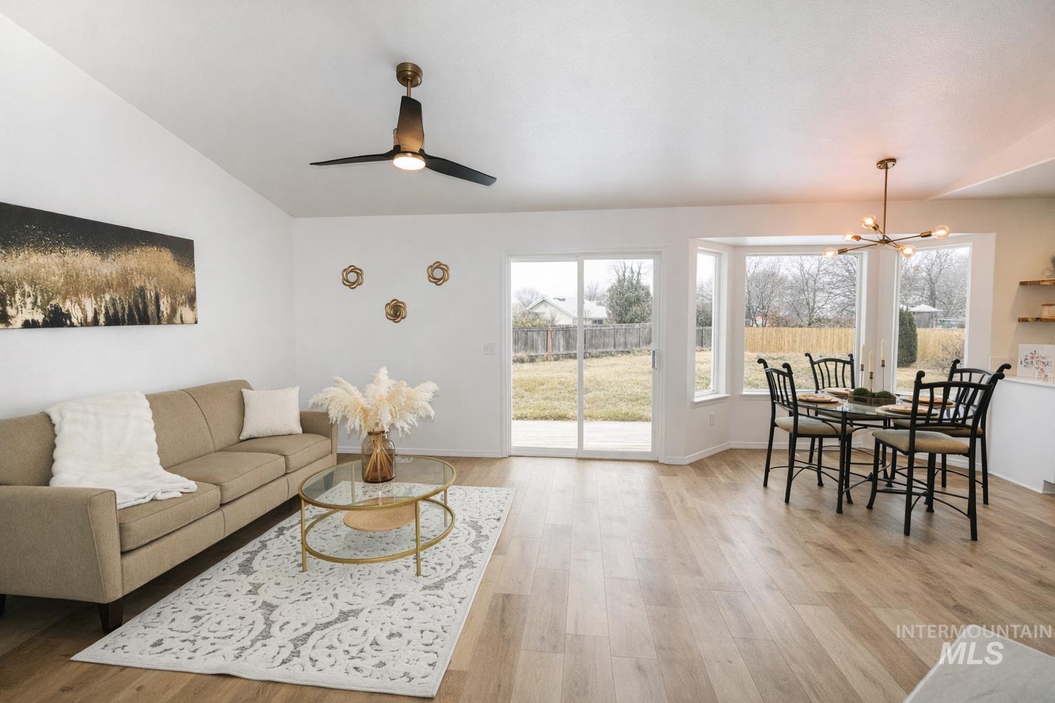 4415 S Silverwood Pl., Boise, Idaho 83716, 3 Bedrooms, 2 Bathrooms, Residential For Sale, Price $469,900,MLS 98973087