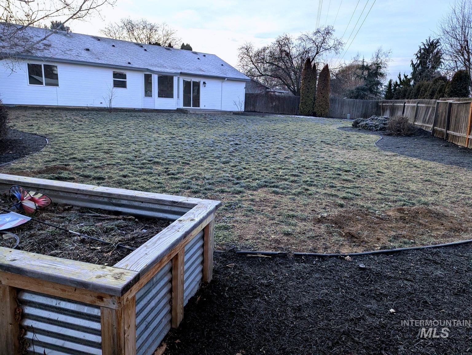 4415 S Silverwood Pl., Boise, Idaho 83716, 3 Bedrooms, 2 Bathrooms, Residential For Sale, Price $469,900,MLS 98973087