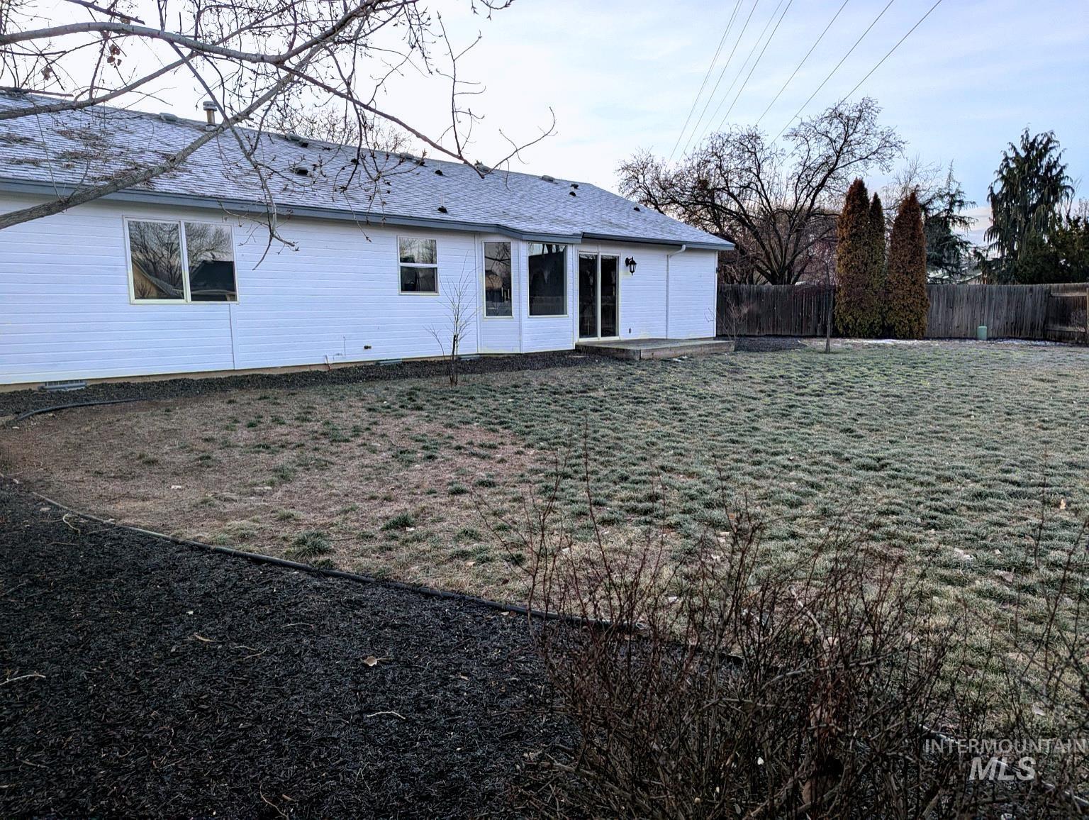 4415 S Silverwood Pl., Boise, Idaho 83716, 3 Bedrooms, 2 Bathrooms, Residential For Sale, Price $469,900,MLS 98973087