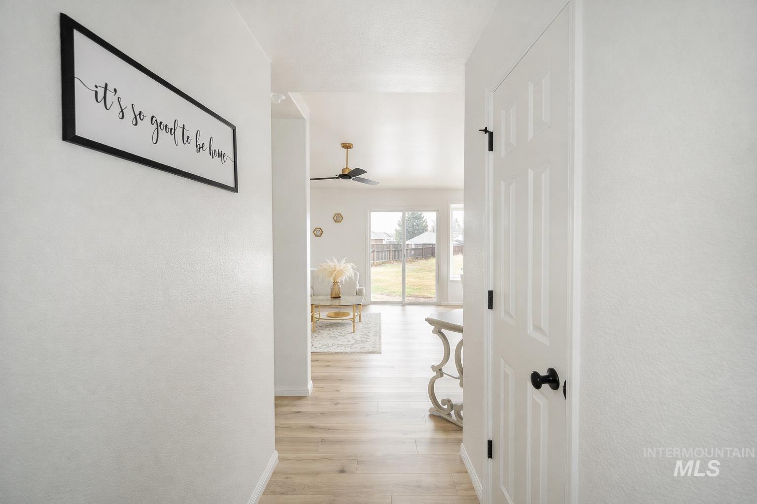 4415 S Silverwood Pl., Boise, Idaho 83716, 3 Bedrooms, 2 Bathrooms, Residential For Sale, Price $469,900,MLS 98973087