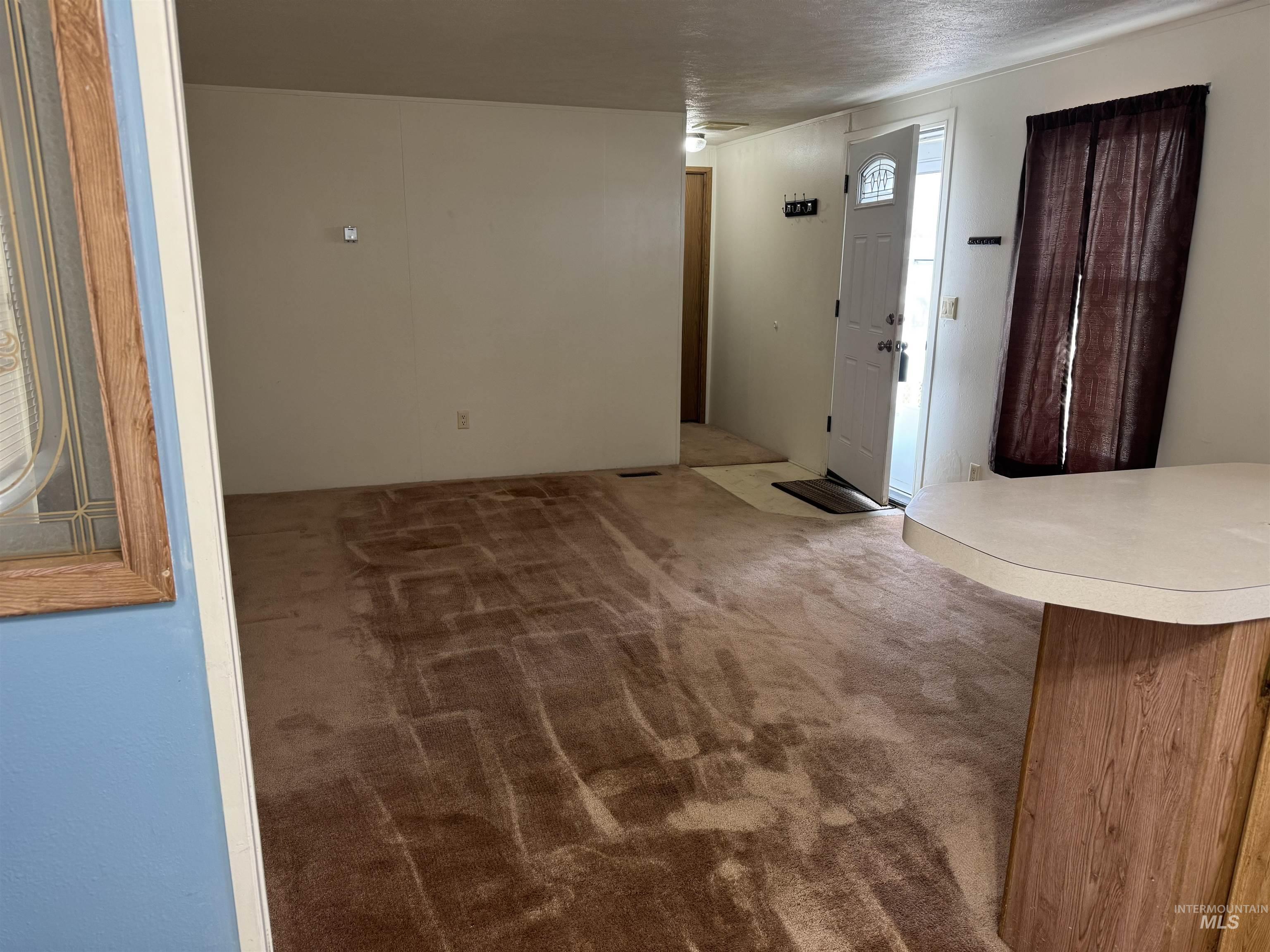 198 South Hills Road, Twin Falls, Idaho 83301, 2 Bedrooms, 2 Bathrooms, Residential For Sale, Price $87,000, 98973090