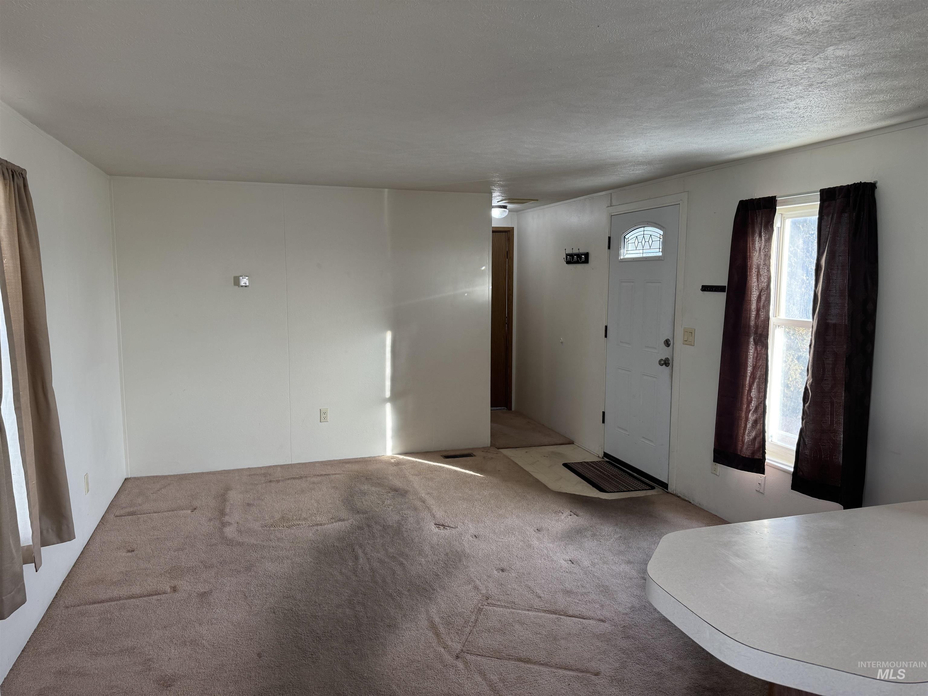 198 South Hills Road, Twin Falls, Idaho 83301, 2 Bedrooms, 2 Bathrooms, Residential For Sale, Price $87,000,MLS 98973090