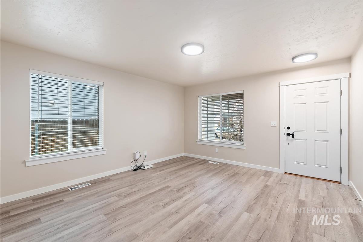 13576 Cocoa Beach St, Caldwell, Idaho 83607, 4 Bedrooms, 3 Bathrooms, Residential For Sale, Price $419,000,MLS 98973091