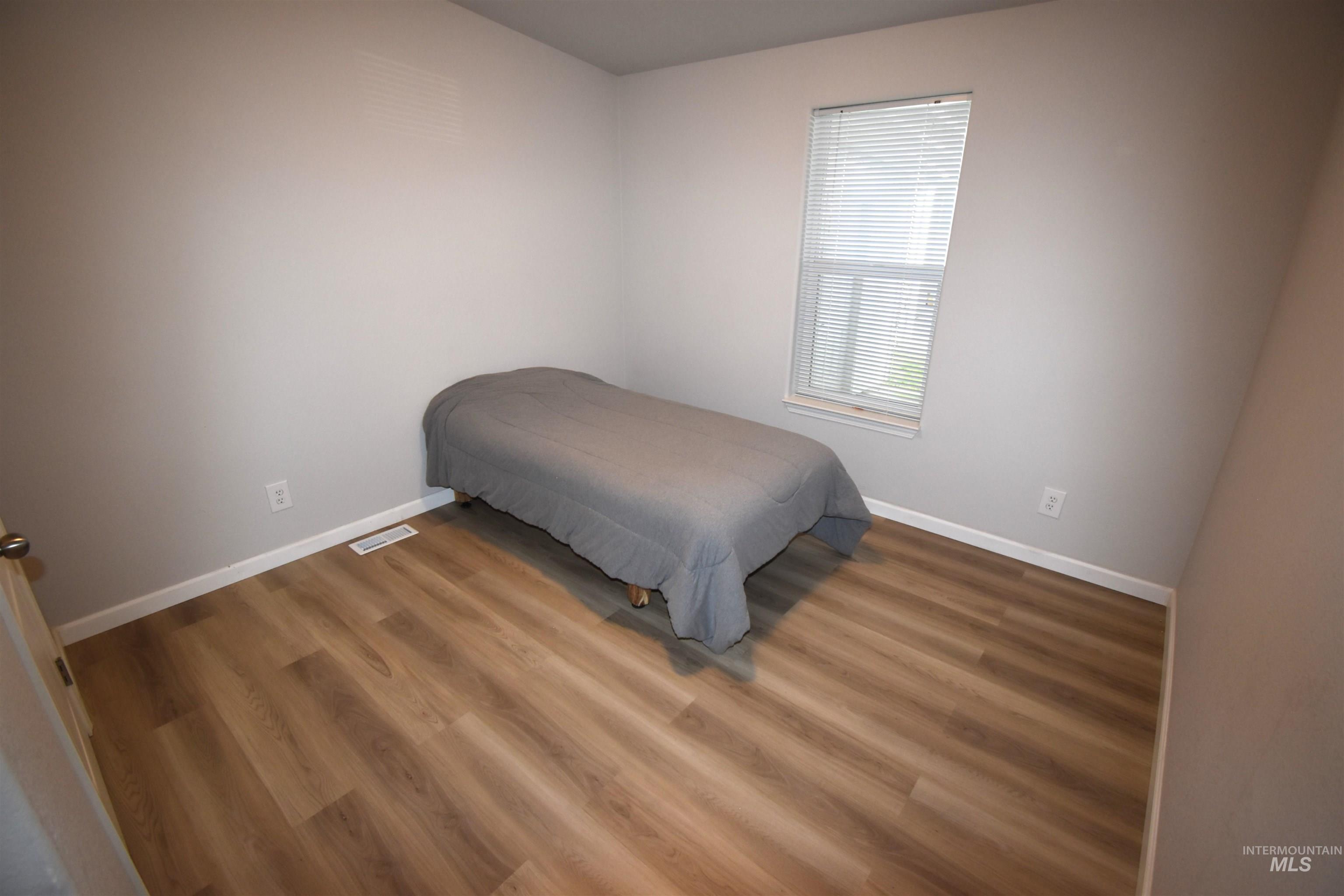 3610 15th Street, Lewiston, Idaho 83501, 2 Bedrooms, 2 Bathrooms, Residential For Sale, Price $189,500,MLS 98973092