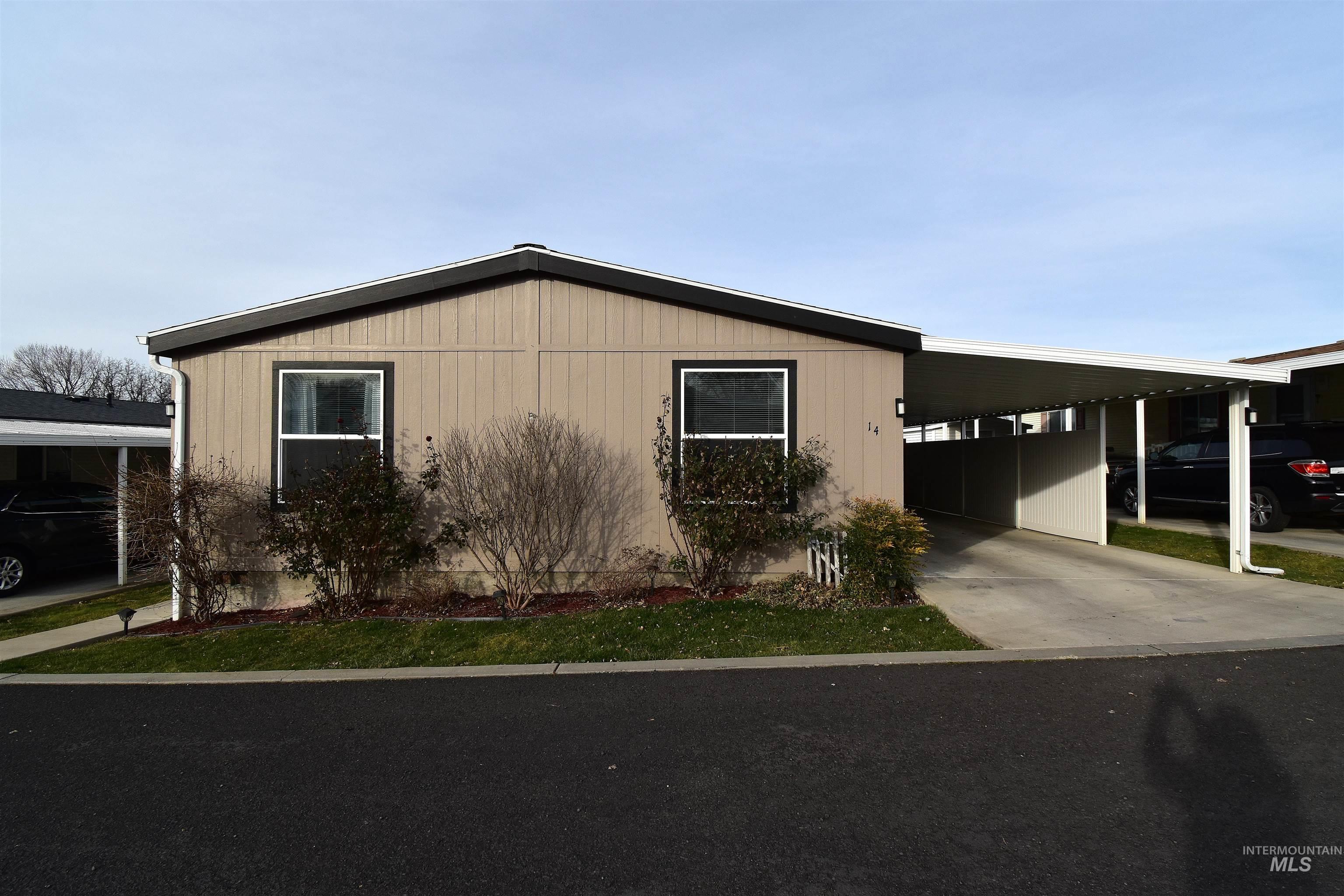 3610 15th Street, Lewiston, Idaho 83501, 2 Bedrooms, 2 Bathrooms, Residential For Sale, Price $189,500,MLS 98973092