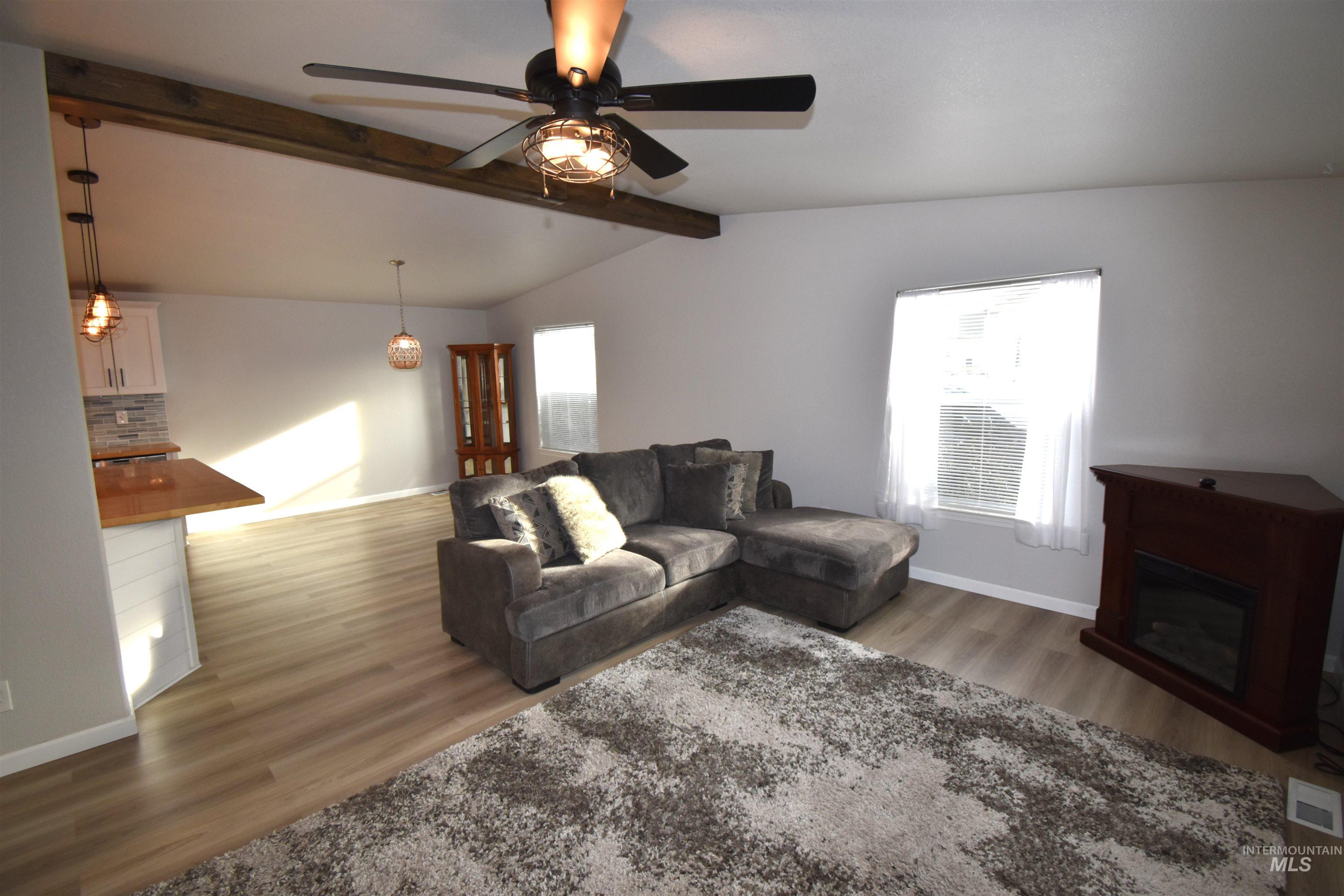 3610 15th Street, Lewiston, Idaho 83501, 2 Bedrooms, 2 Bathrooms, Residential For Sale, Price $189,500,MLS 98973092