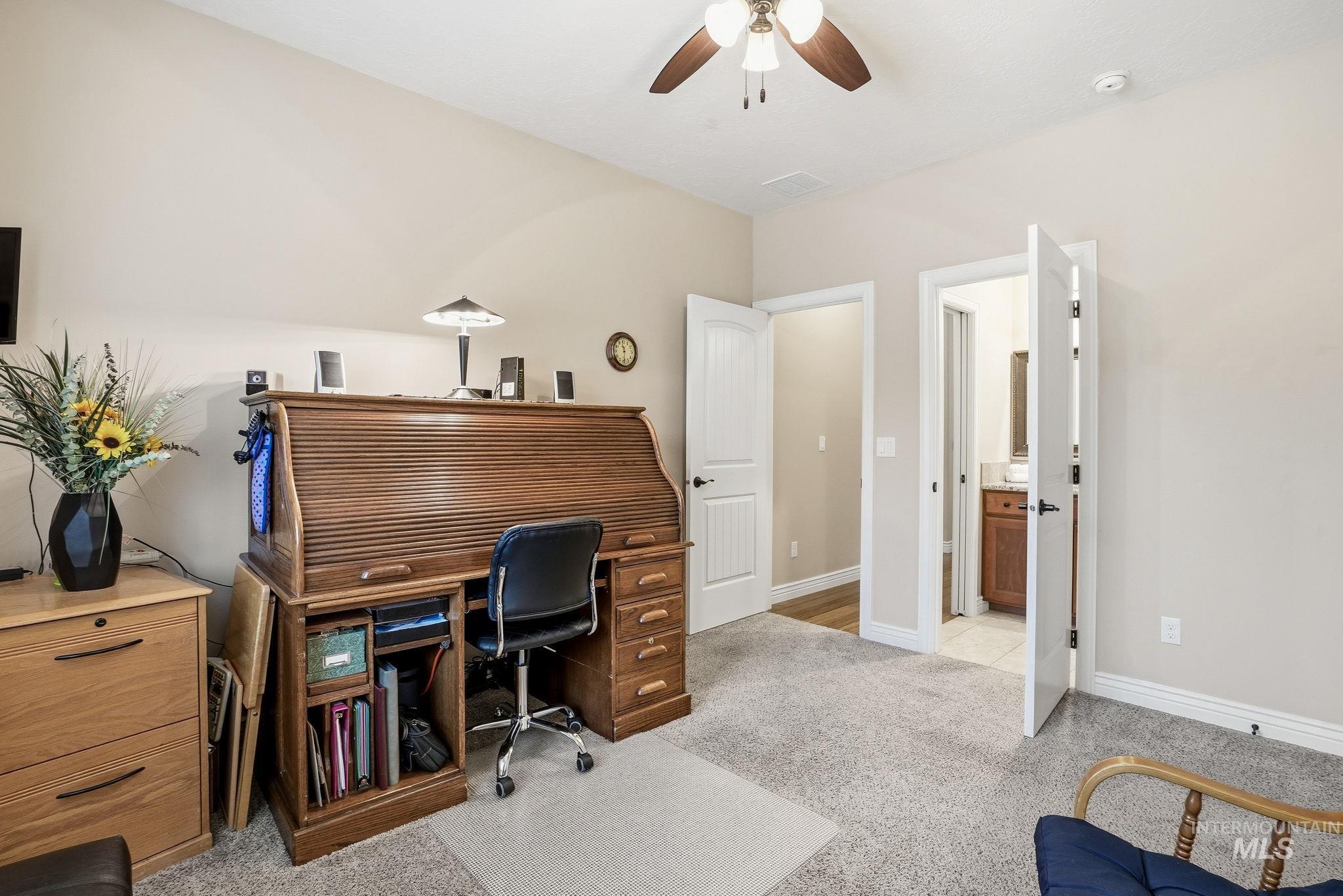 1669 E Horse Creek, Meridian, Idaho 83642, 3 Bedrooms, 2 Bathrooms, Residential For Sale, Price $409,900,MLS 98973096