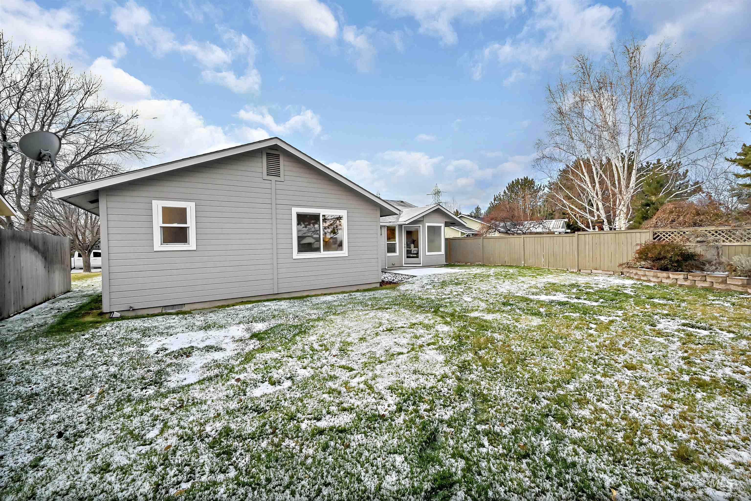 5562 S Impatiens Place, Boise, Idaho 83716-7000, 3 Bedrooms, 2 Bathrooms, Residential For Sale, Price $529,900,MLS 98973104