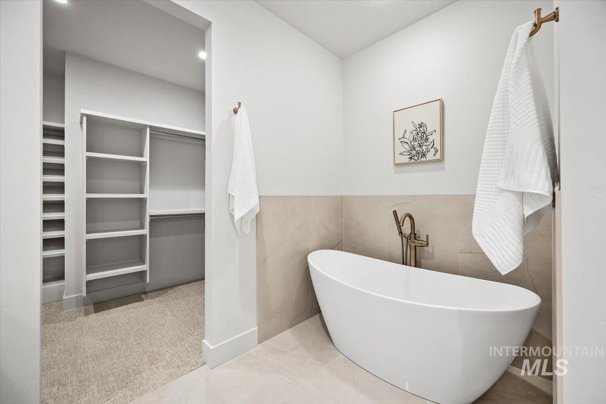 L14 B1 Midberry Ct, Nampa, Idaho 83687, 4 Bedrooms, 2.5 Bathrooms, Residential For Sale, Price $880,000,MLS 98973106