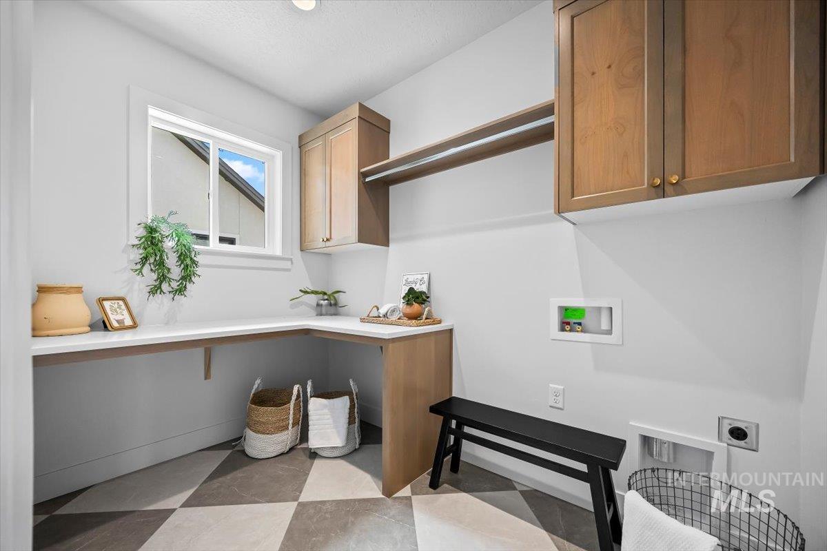 L14 B1 Midberry Ct, Nampa, Idaho 83687, 4 Bedrooms, 2.5 Bathrooms, Residential For Sale, Price $880,000,MLS 98973106