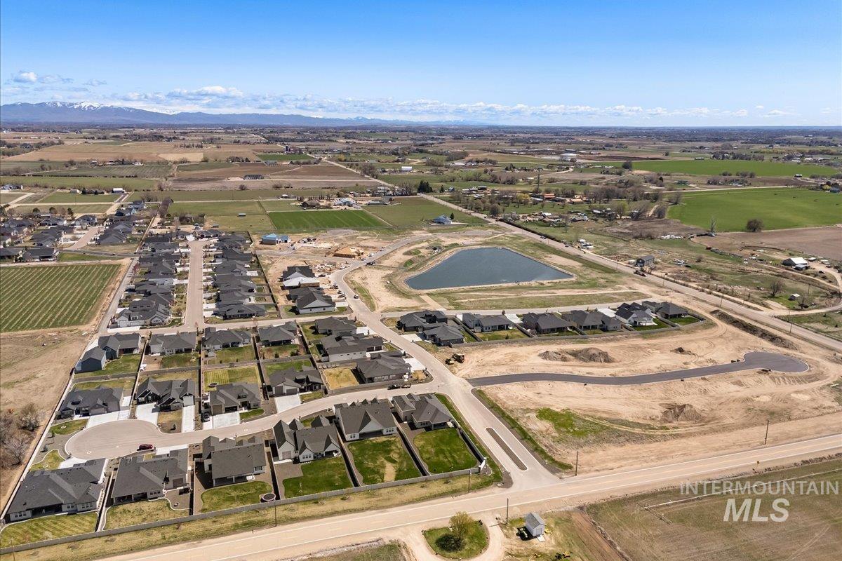 L14 B1 Midberry Ct, Nampa, Idaho 83687, 4 Bedrooms, 2.5 Bathrooms, Residential For Sale, Price $880,000,MLS 98973106