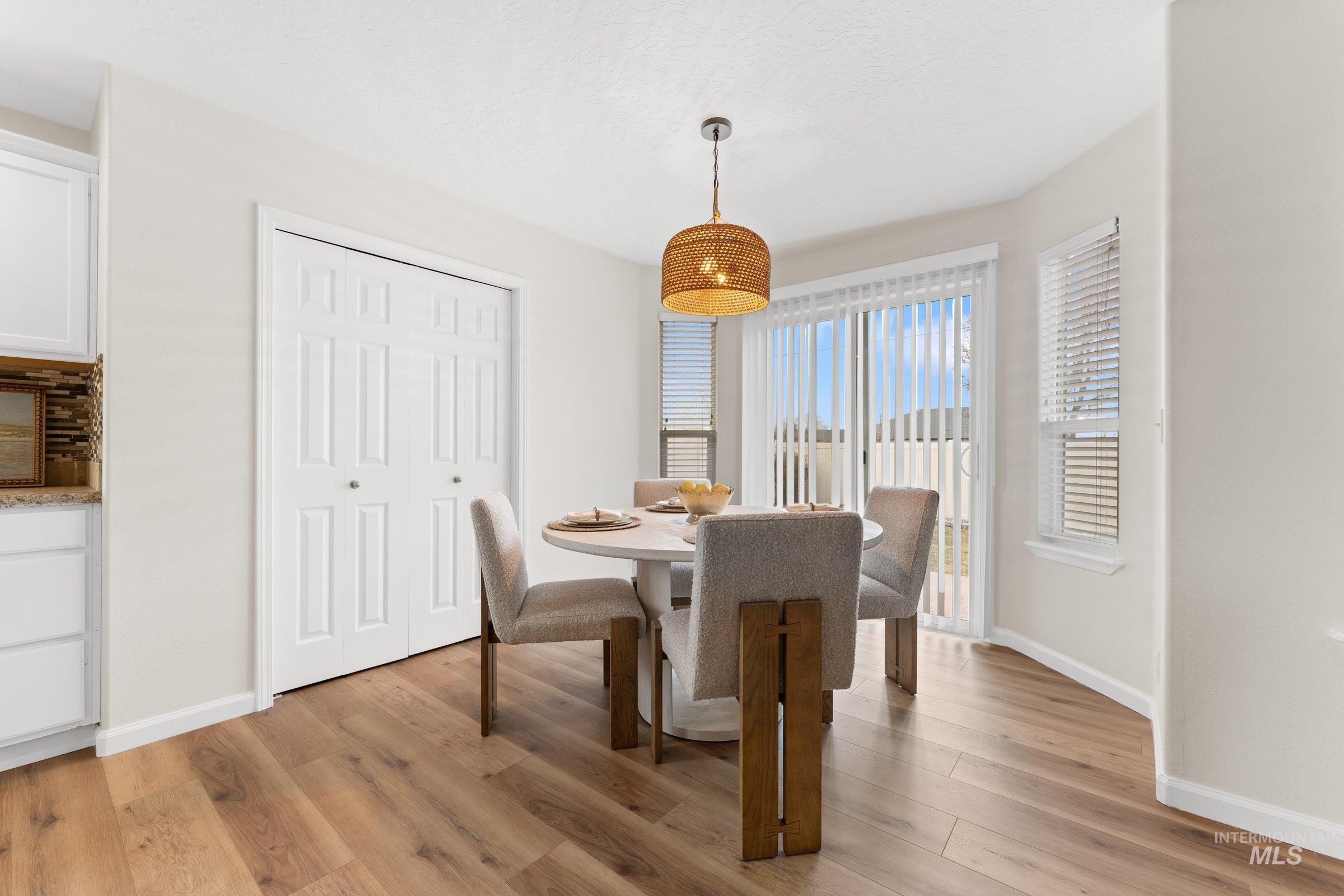 3523 S High Springs St, Nampa, Idaho 83686, 4 Bedrooms, 2.5 Bathrooms, Residential For Sale, Price $450,000,MLS 98973108