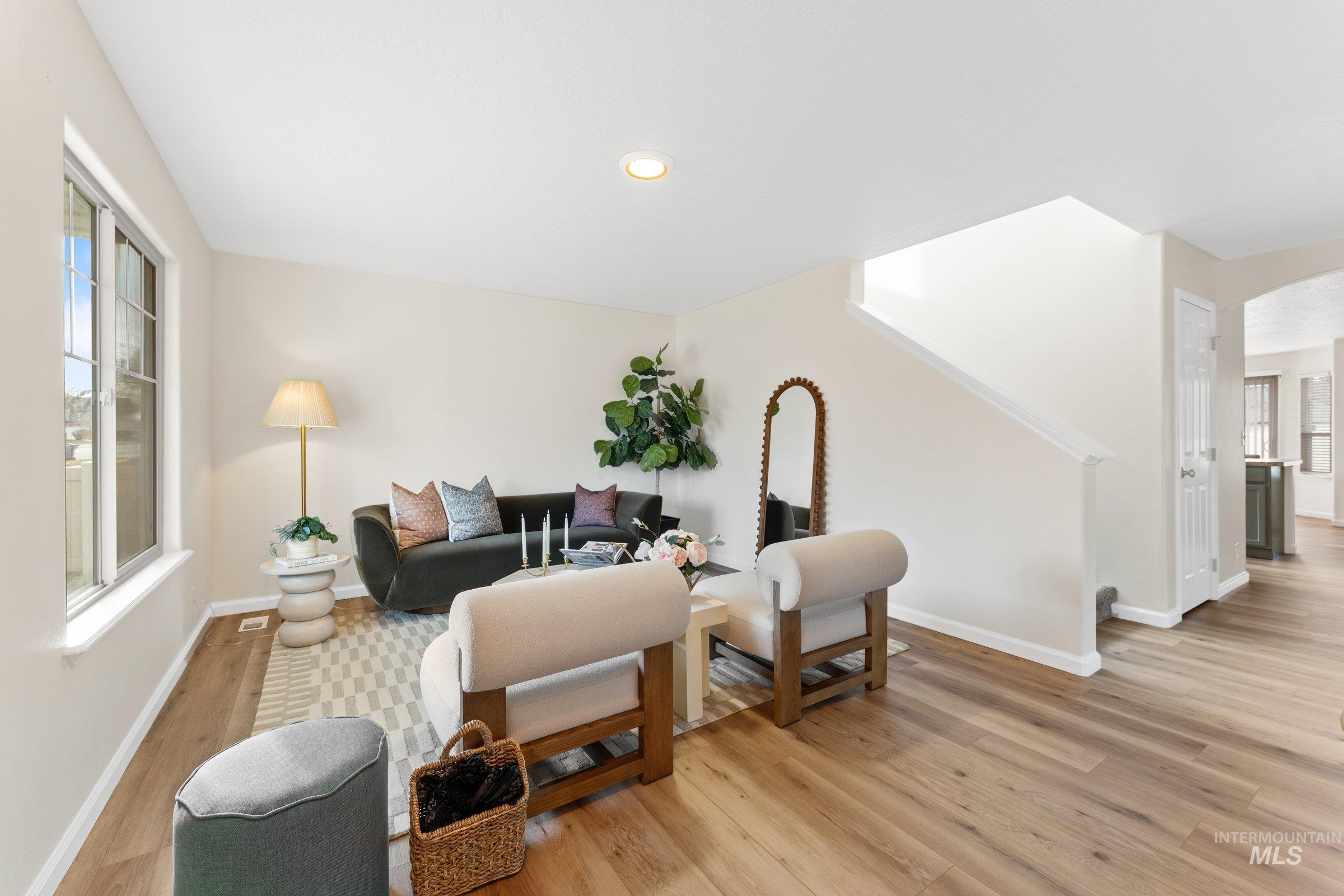 3523 S High Springs St, Nampa, Idaho 83686, 4 Bedrooms, 2.5 Bathrooms, Residential For Sale, Price $450,000,MLS 98973108