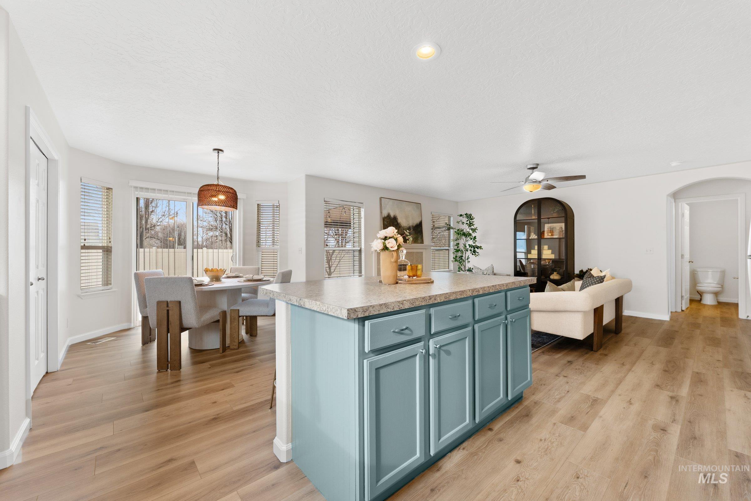 3523 S High Springs St, Nampa, Idaho 83686, 4 Bedrooms, 2.5 Bathrooms, Residential For Sale, Price $450,000,MLS 98973108