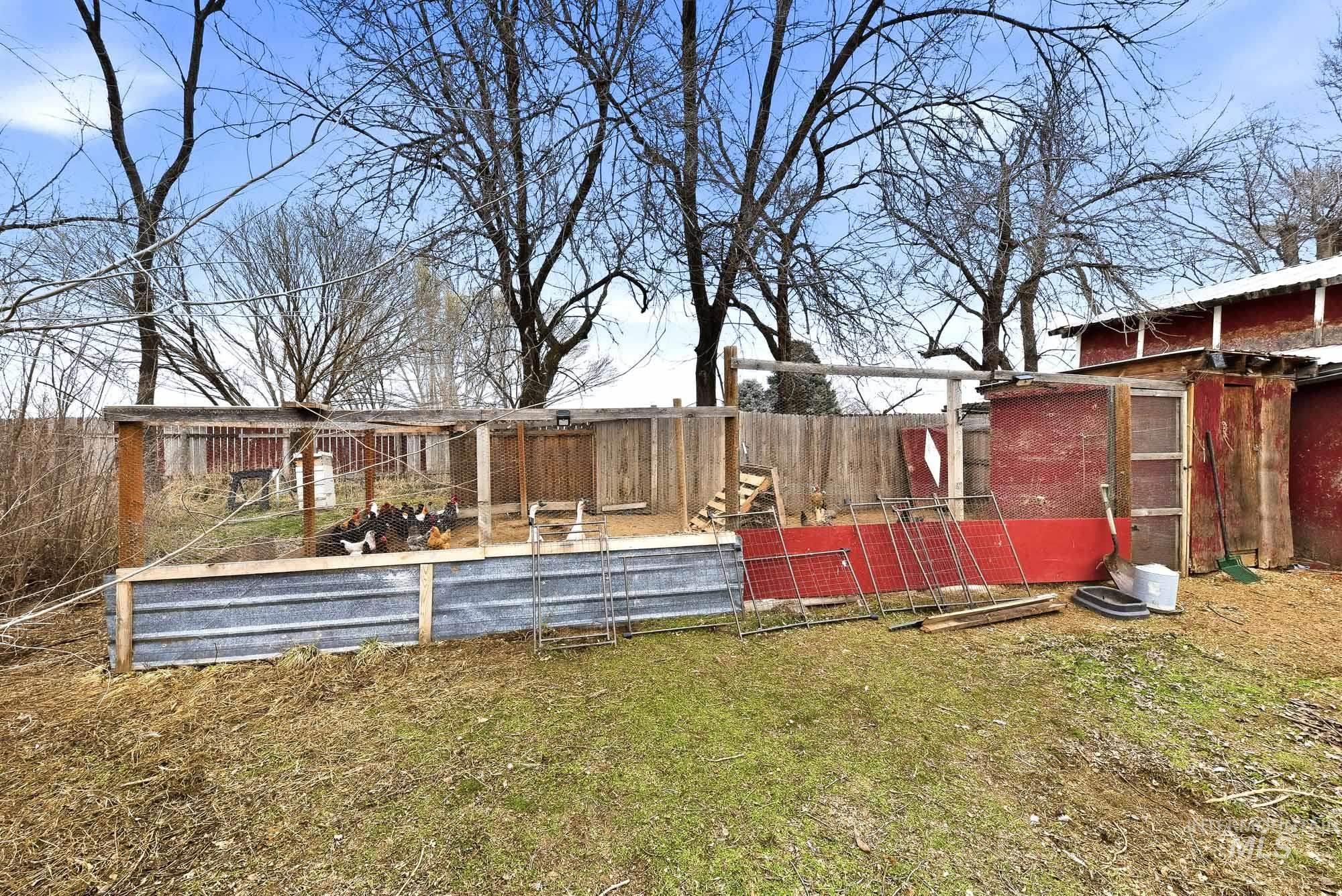 17567 Hollow Rd, Caldwell, Idaho 83607, 3 Bedrooms, 2 Bathrooms, Residential For Sale, Price $550,000,MLS 98973110