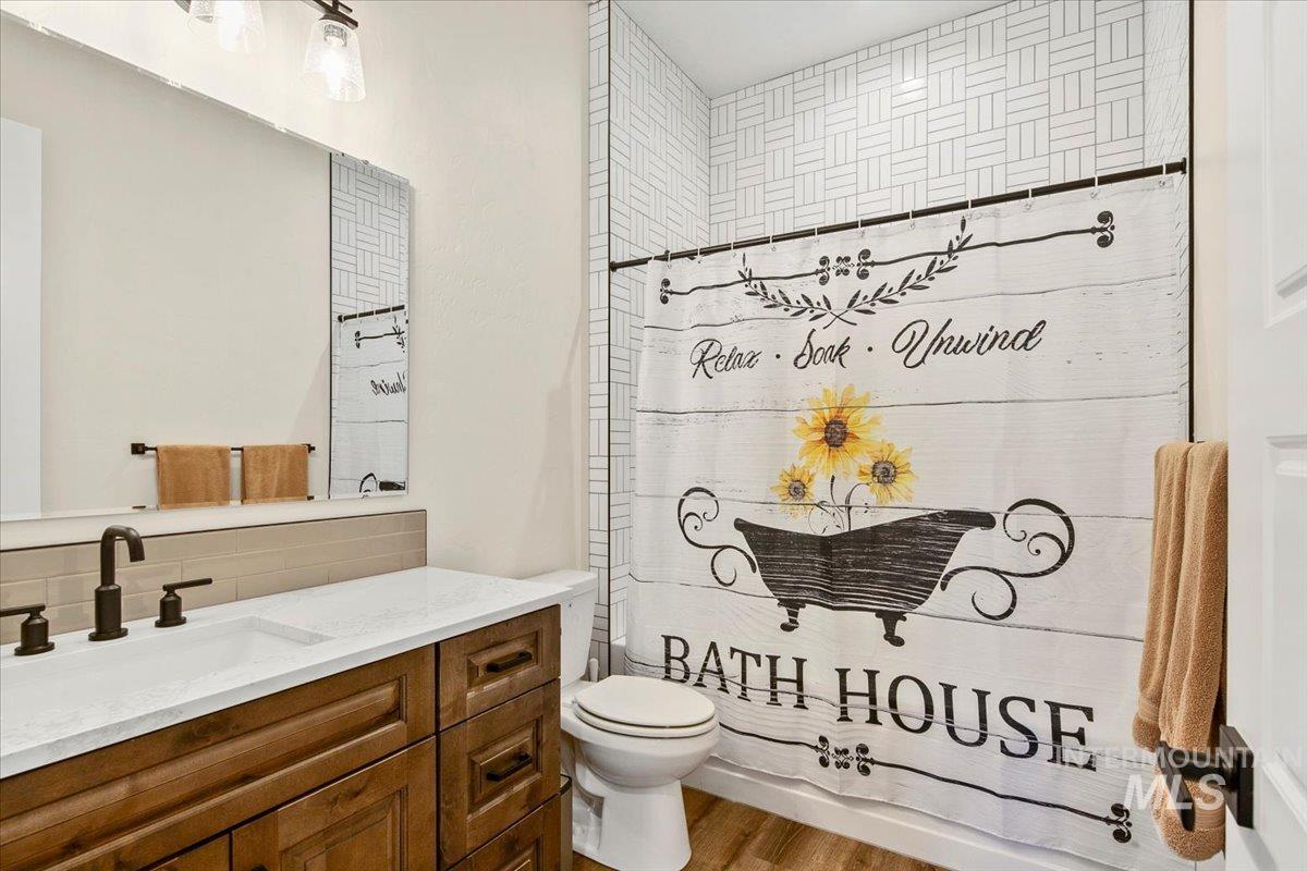 6721 El Paso Rd, Caldwell, Idaho 83607, 4 Bedrooms, 2 Bathrooms, Residential For Sale, Price $975,000,MLS 98973111