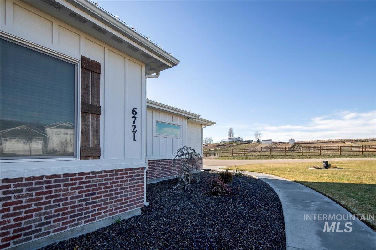 6721 El Paso Rd, Caldwell, Idaho 83607, 4 Bedrooms, 2 Bathrooms, Residential For Sale, Price $975,000,MLS 98973111