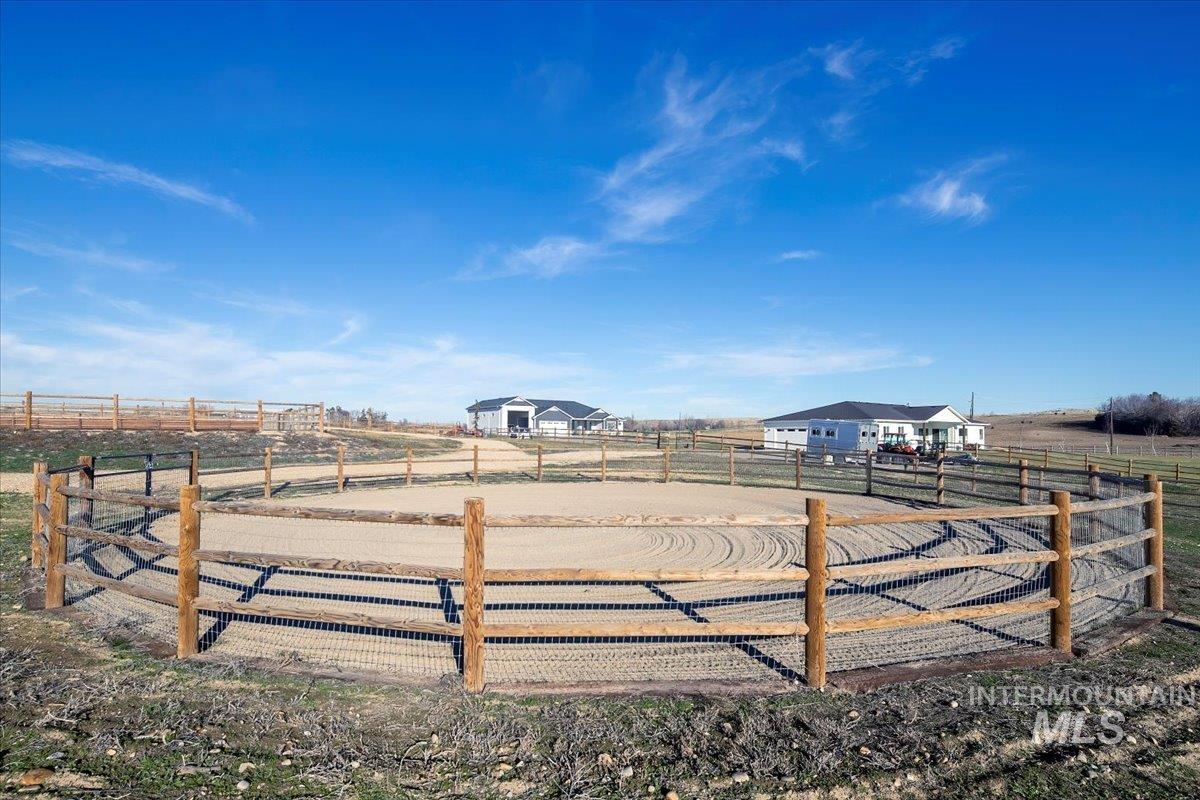 6721 El Paso Rd, Caldwell, Idaho 83607, 4 Bedrooms, 2 Bathrooms, Residential For Sale, Price $975,000,MLS 98973111