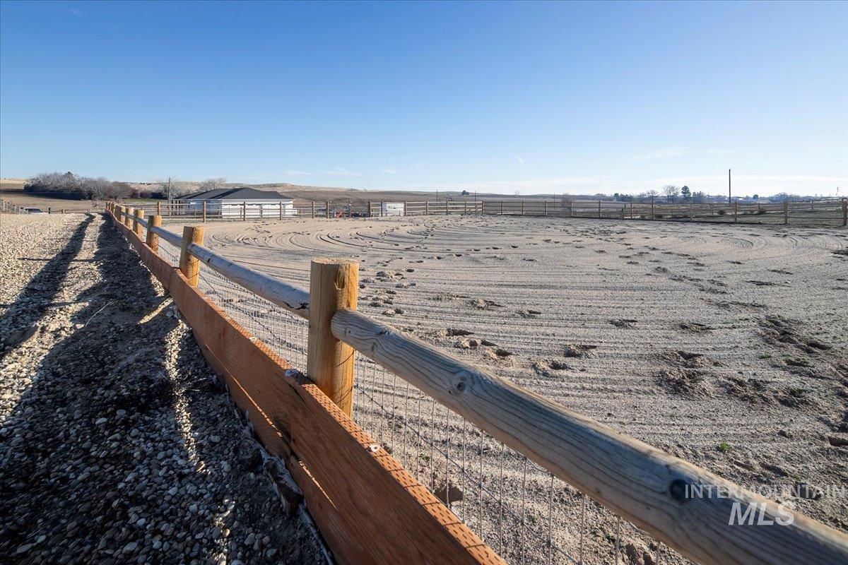 6721 El Paso Rd, Caldwell, Idaho 83607, 4 Bedrooms, 2 Bathrooms, Residential For Sale, Price $975,000,MLS 98973111