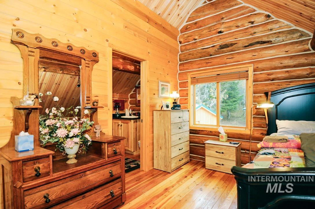 1700 Jackson Creek Road, Council, Idaho 83612, 2 Bedrooms, 2 Bathrooms, Farm & Ranch For Sale, Price $1,850,000,MLS 98973113