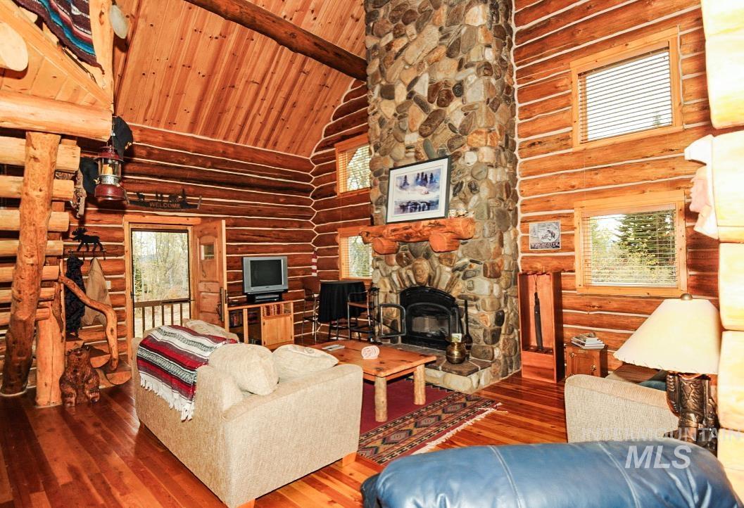 1700 Jackson Creek Road, Council, Idaho 83612, 2 Bedrooms, 2 Bathrooms, Farm & Ranch For Sale, Price $1,850,000,MLS 98973113