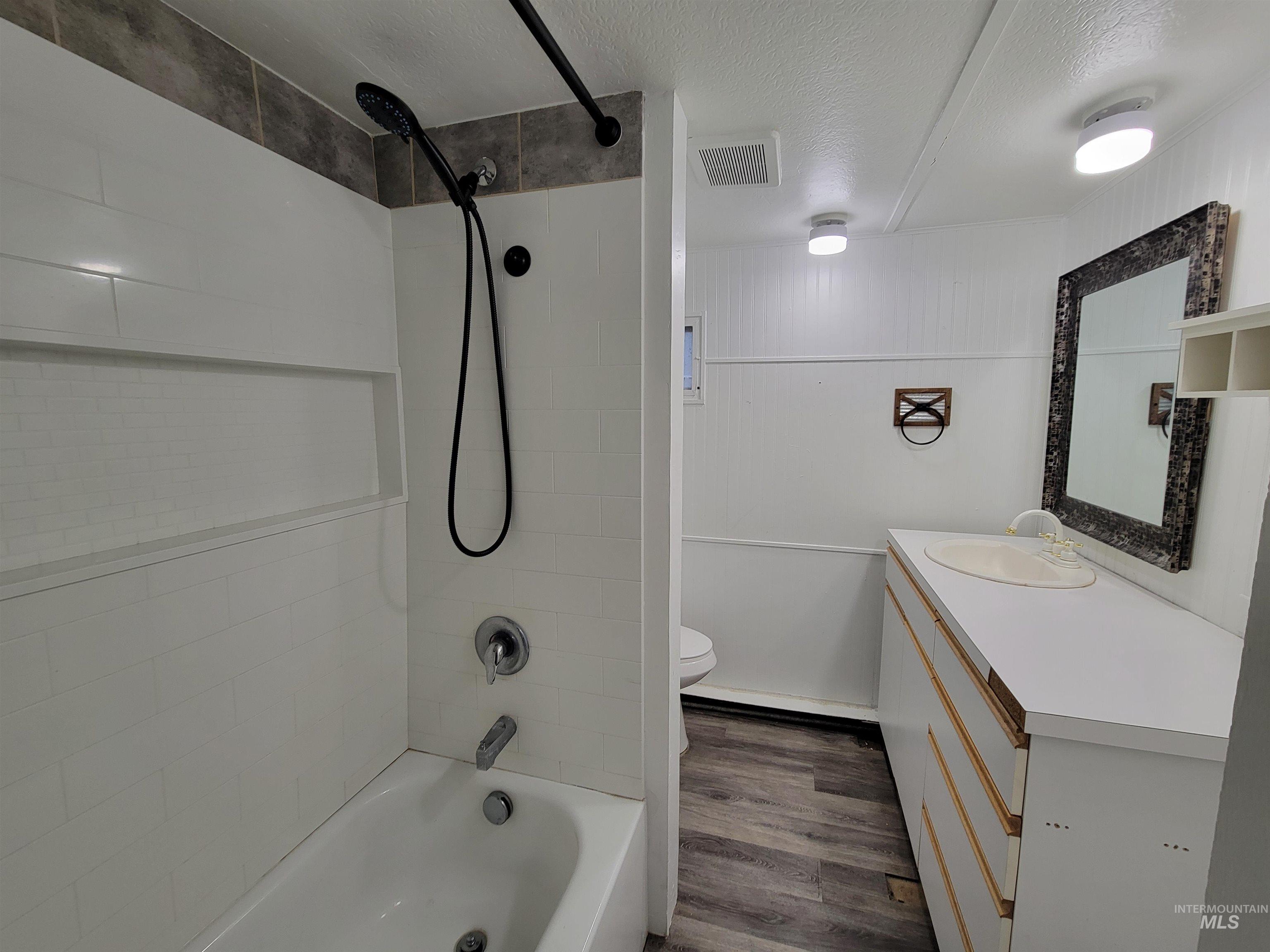 1410 W Flamingo Ave, Nampa, Idaho 83651, 3 Bedrooms, 1 Bathroom, Residential For Sale, Price $68,000,MLS 98973118