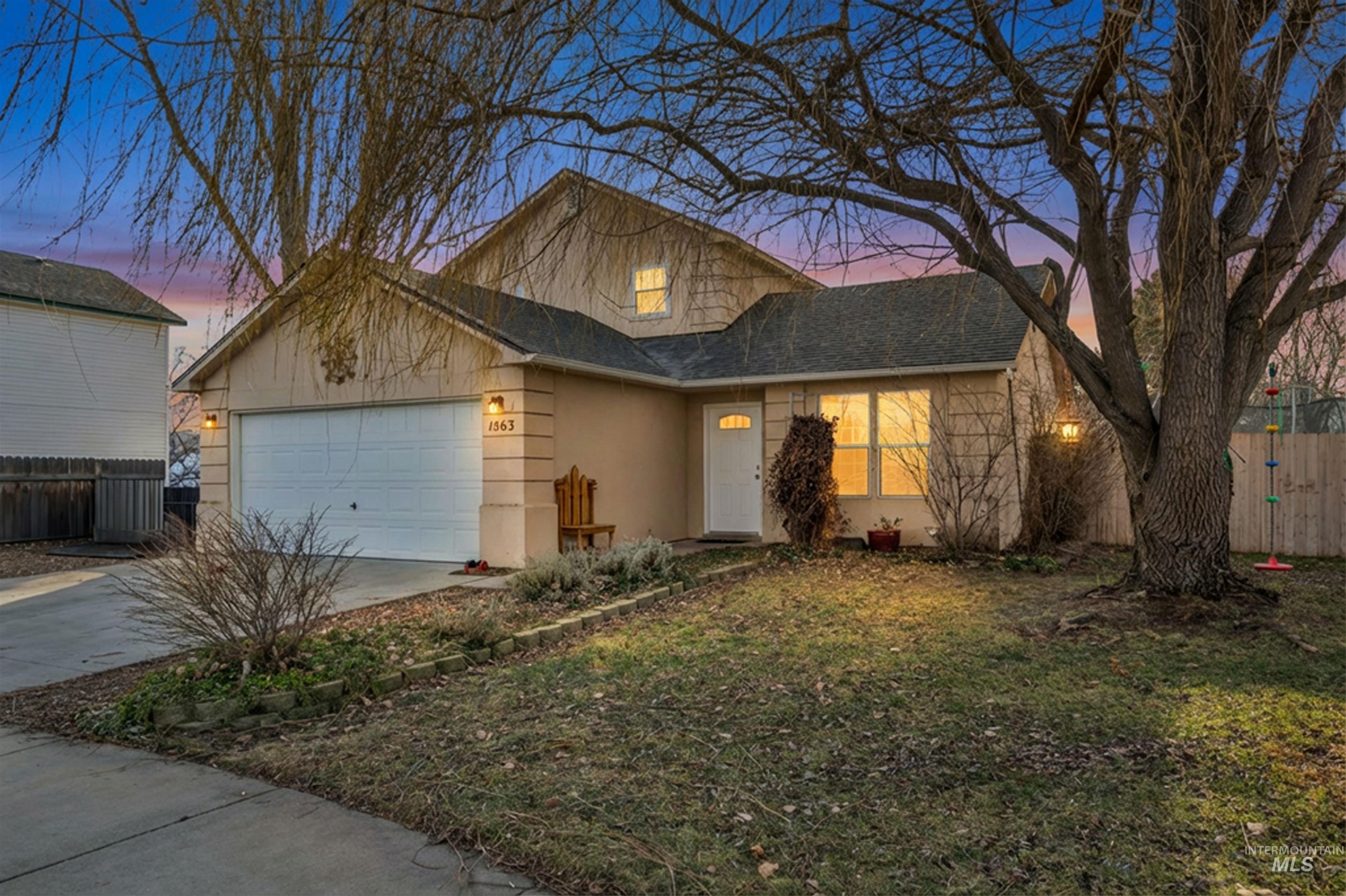 1563 W Topanga Court, Kuna, Idaho 83634, 3 Bedrooms, 2 Bathrooms, Residential For Sale, Price $339,900,MLS 98973119