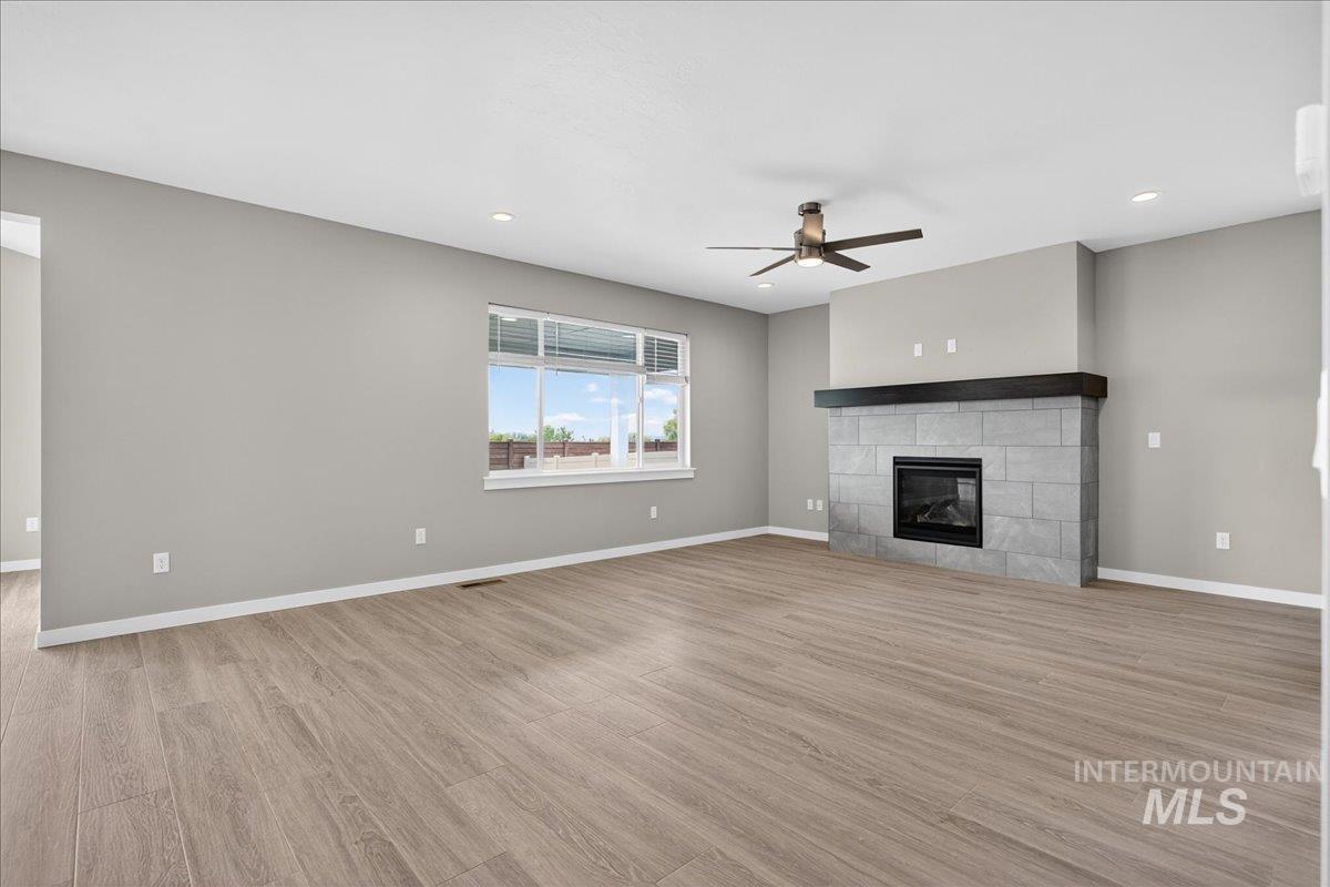 2258 N Asner Ave, Star, Idaho 83669, 5 Bedrooms, 4 Bathrooms, Residential For Sale, Price $699,990,MLS 98973122