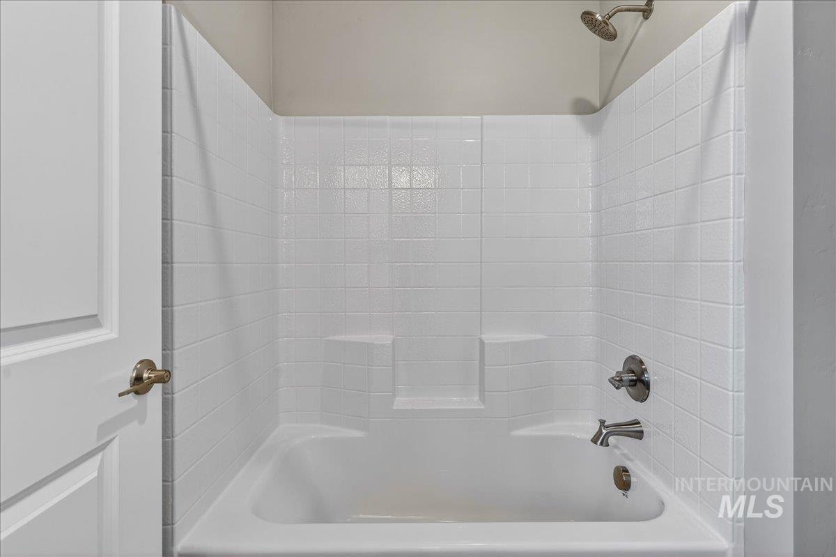 2258 N Asner Ave, Star, Idaho 83669, 5 Bedrooms, 4 Bathrooms, Residential For Sale, Price $699,990,MLS 98973122