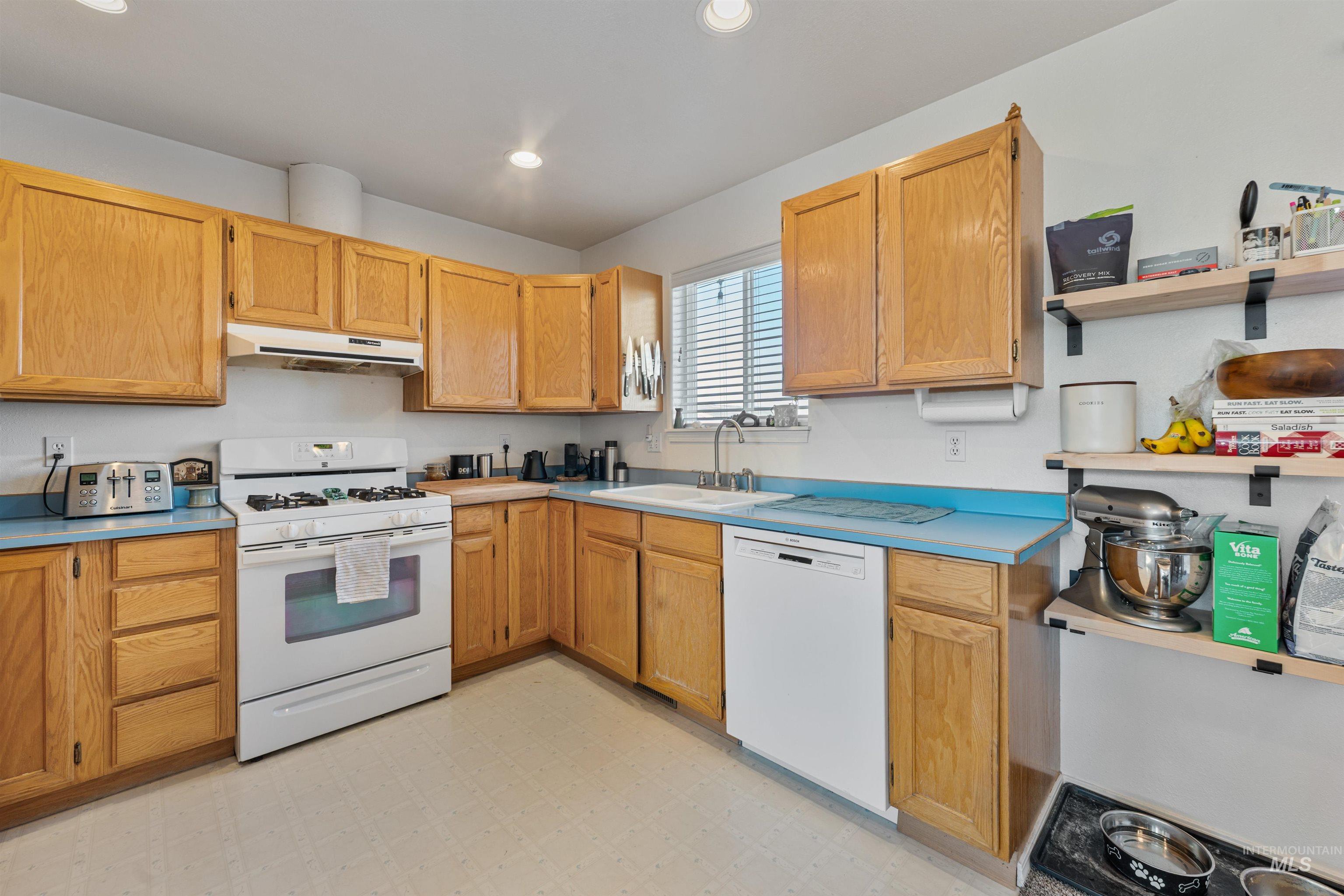 257 El Camino Ave, Twin Falls, Idaho 83301, 2 Bedrooms, 1 Bathroom, Residential For Sale, Price $274,000,MLS 98973123