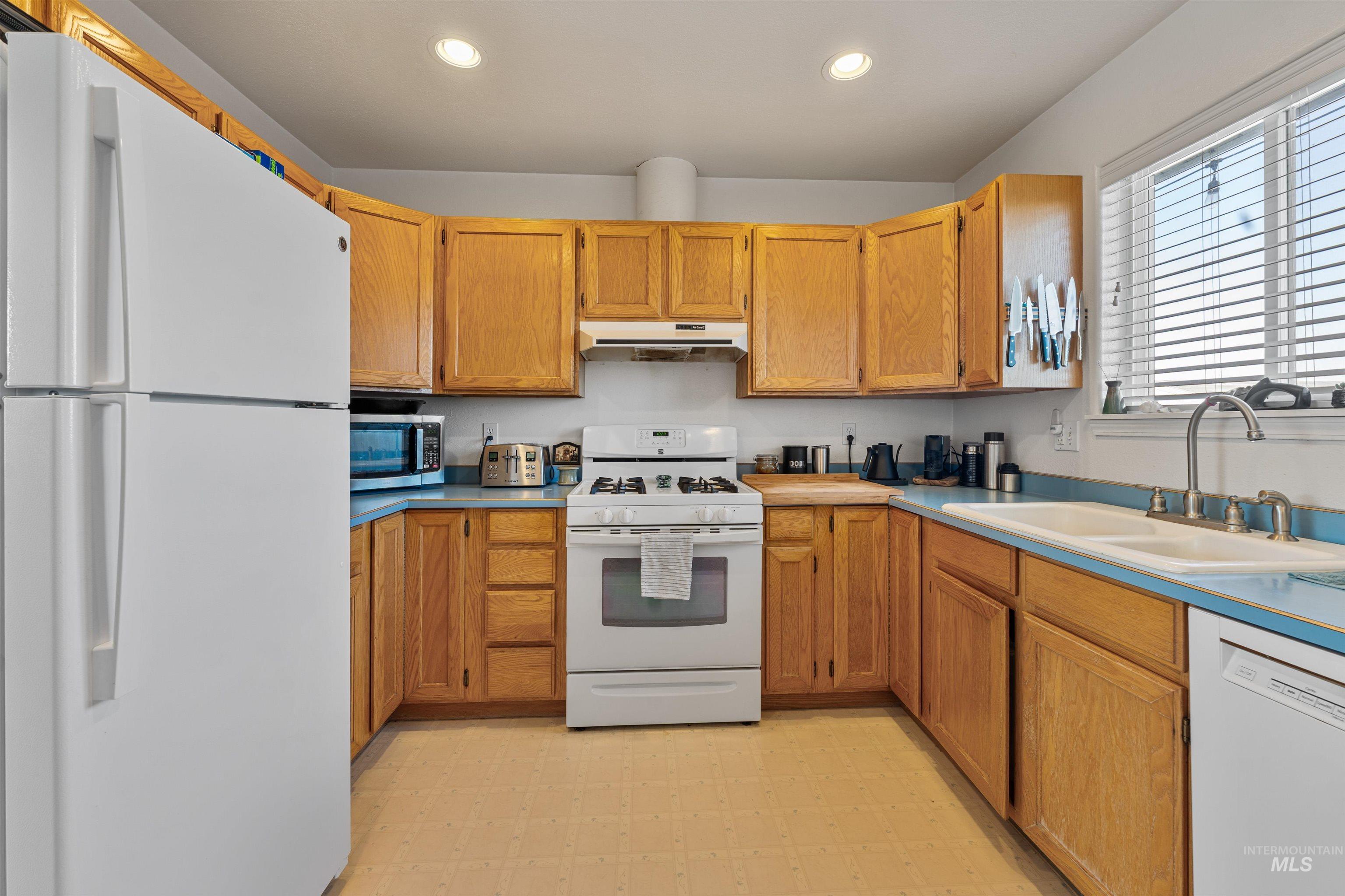 257 El Camino Ave, Twin Falls, Idaho 83301, 2 Bedrooms, 1 Bathroom, Residential For Sale, Price $274,000,MLS 98973123