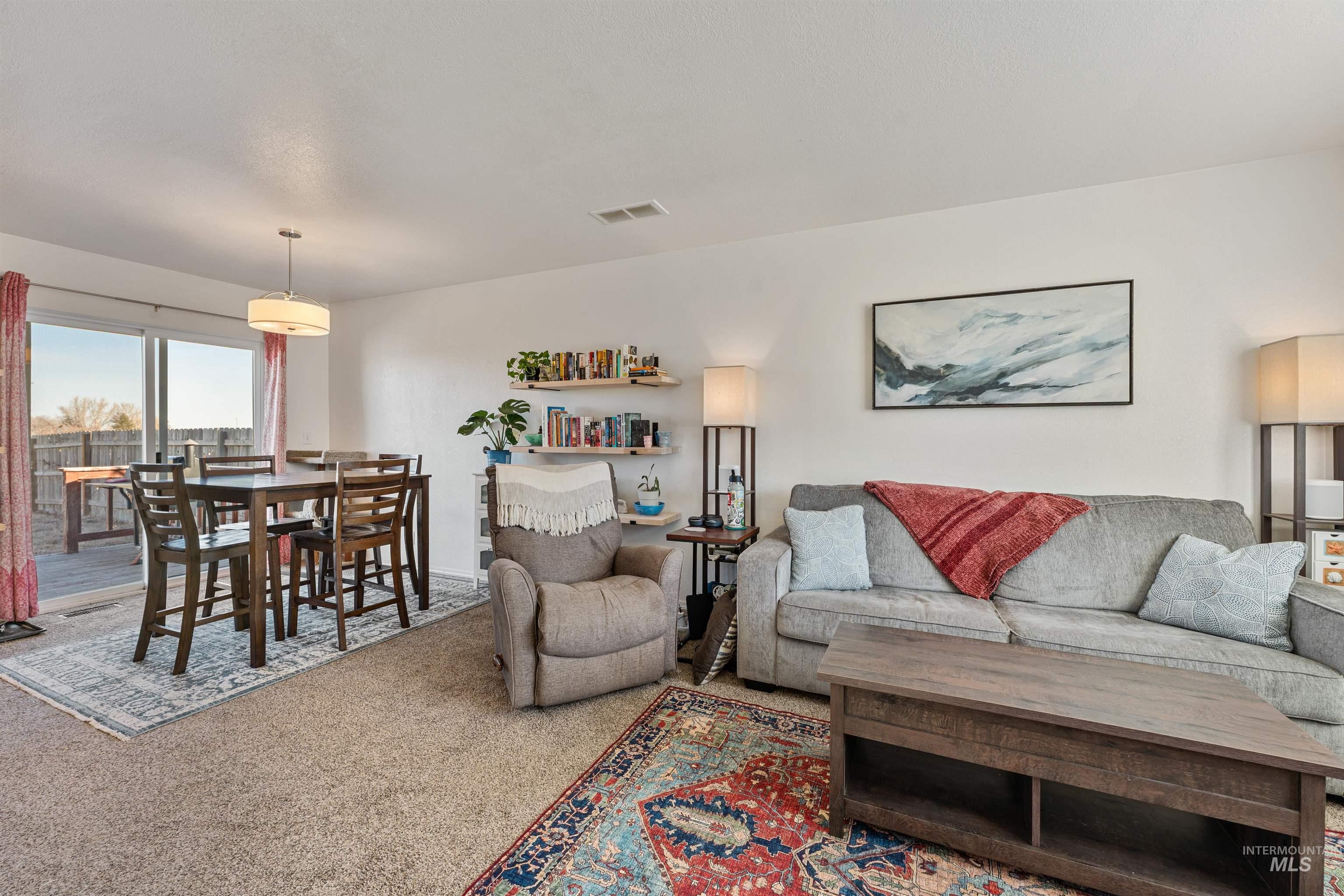 257 El Camino Ave, Twin Falls, Idaho 83301, 2 Bedrooms, 1 Bathroom, Residential For Sale, Price $274,000,MLS 98973123